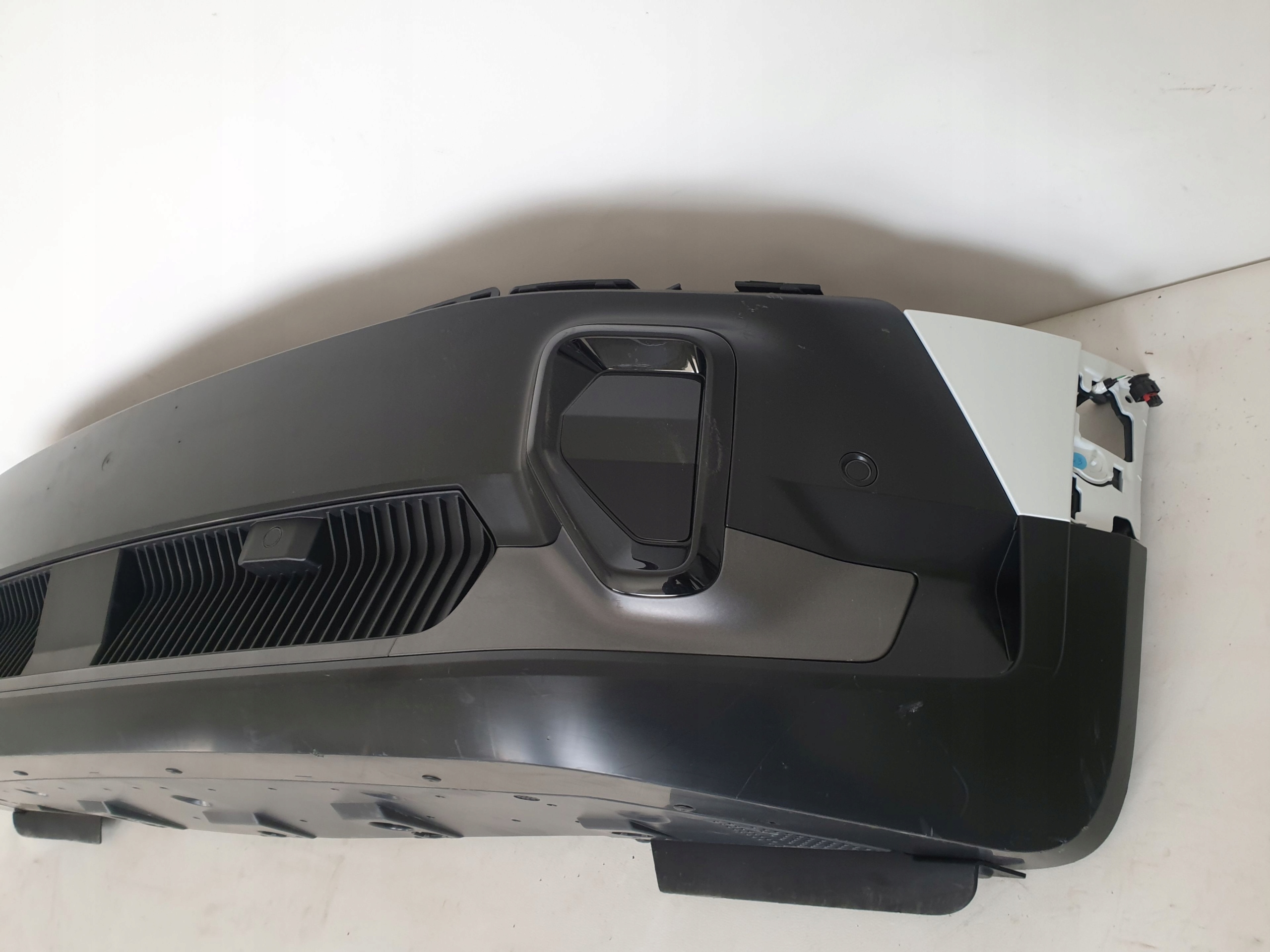 RENAULT 4 IV E-TECH 25-> bumper front front PDC RADAR cover 620269461R