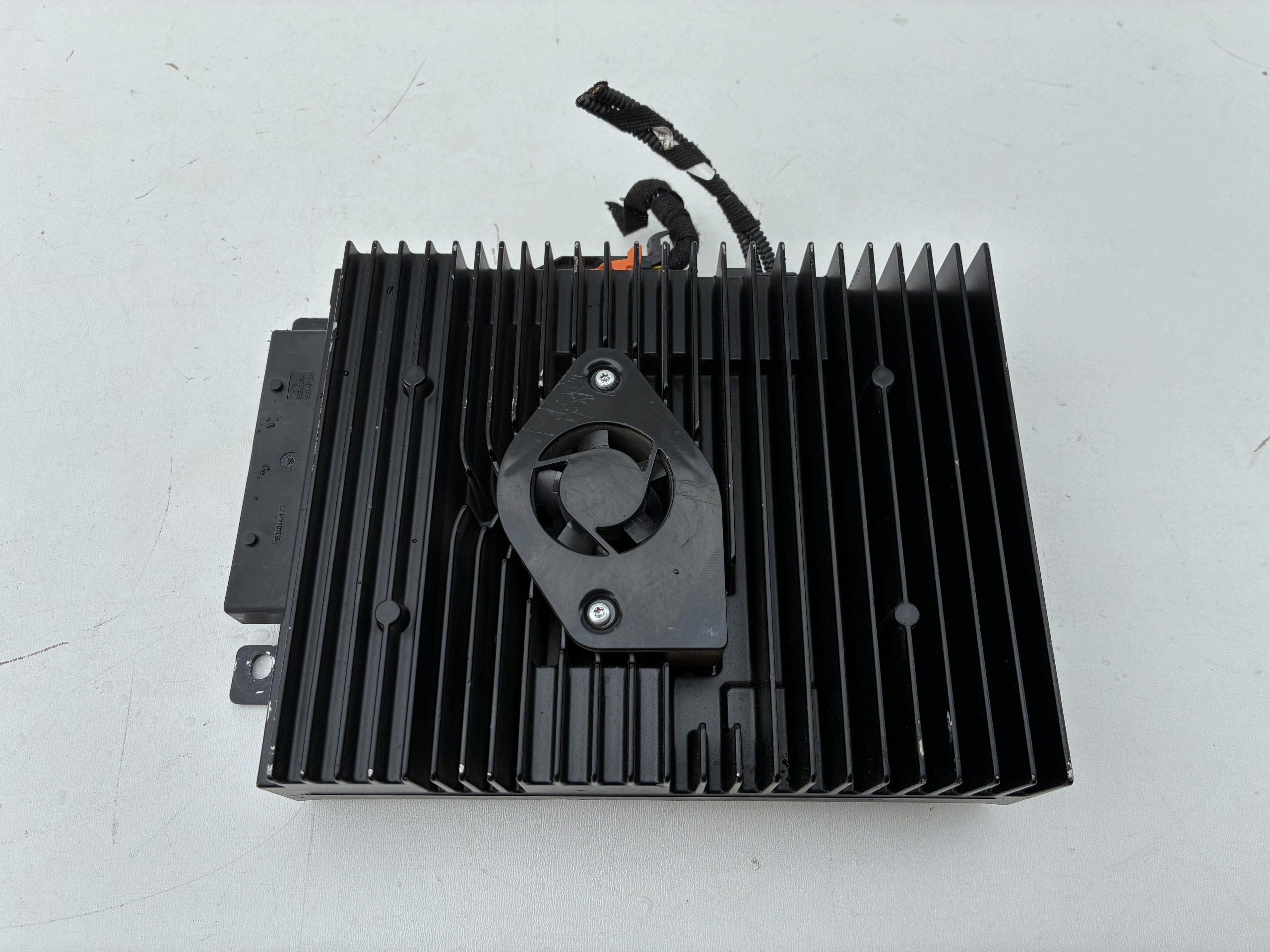 amplifier audio B&A bang OLUFSEN Audi A8 D3 4E0035466 4E0910466 ==OEM== Eu