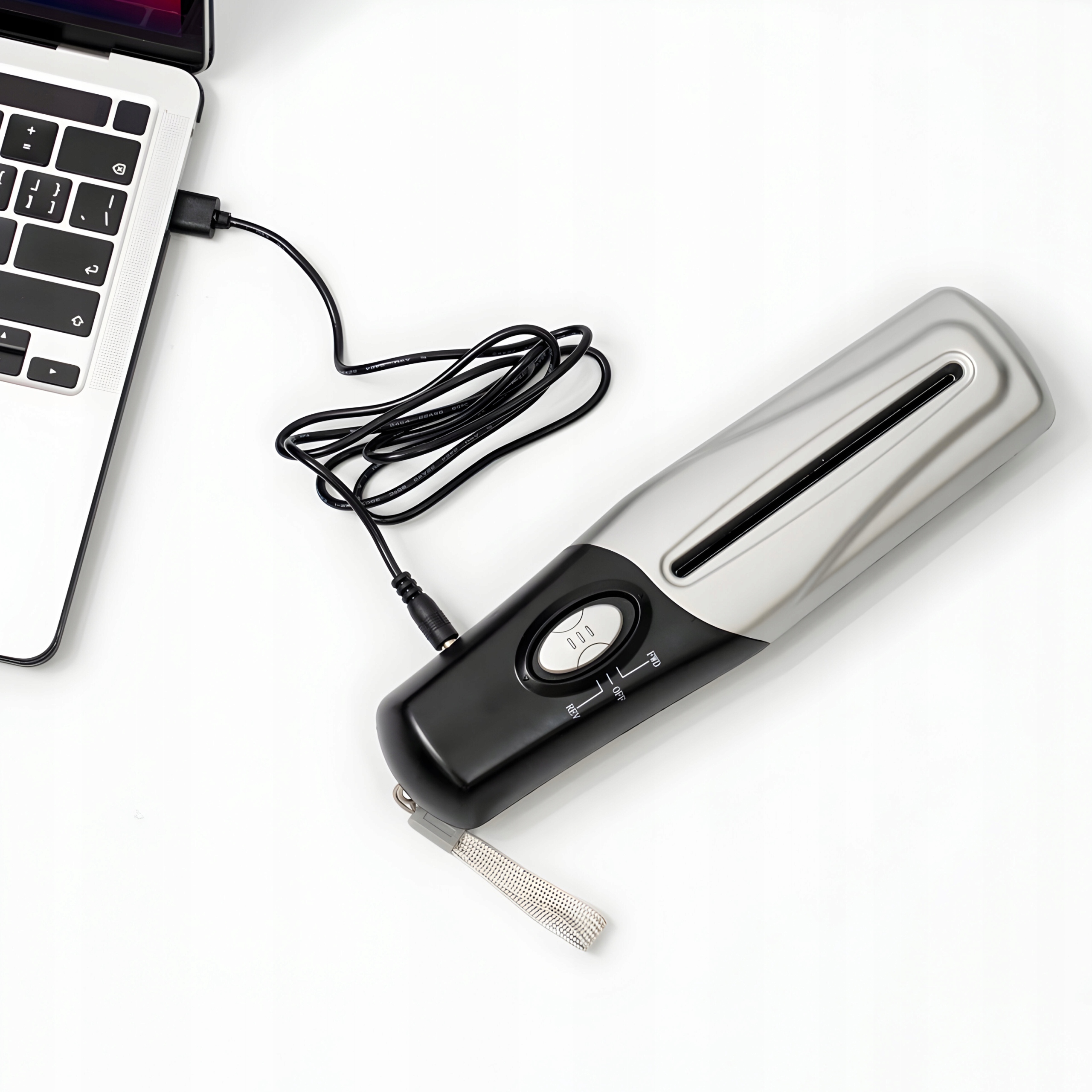 NISZCZARKA DO DOKUMENTÓW PAPIERU PRZENOŚNA MOCNA WYDAJNA RĘCZNA BIUROWA Rodzaj cięcia ścinki