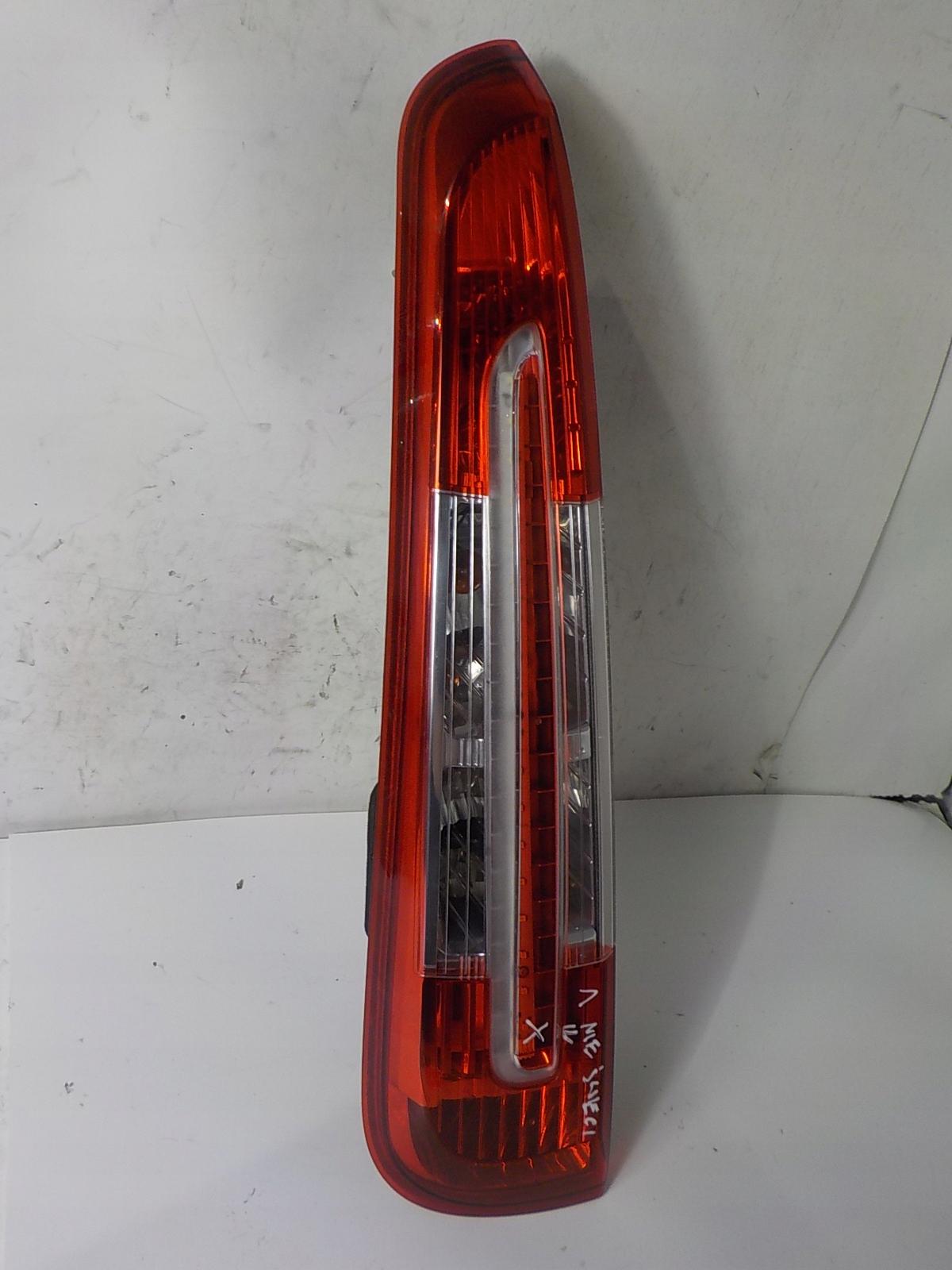 FORD C-MAX and MK1 LIFT light left rear left rear part