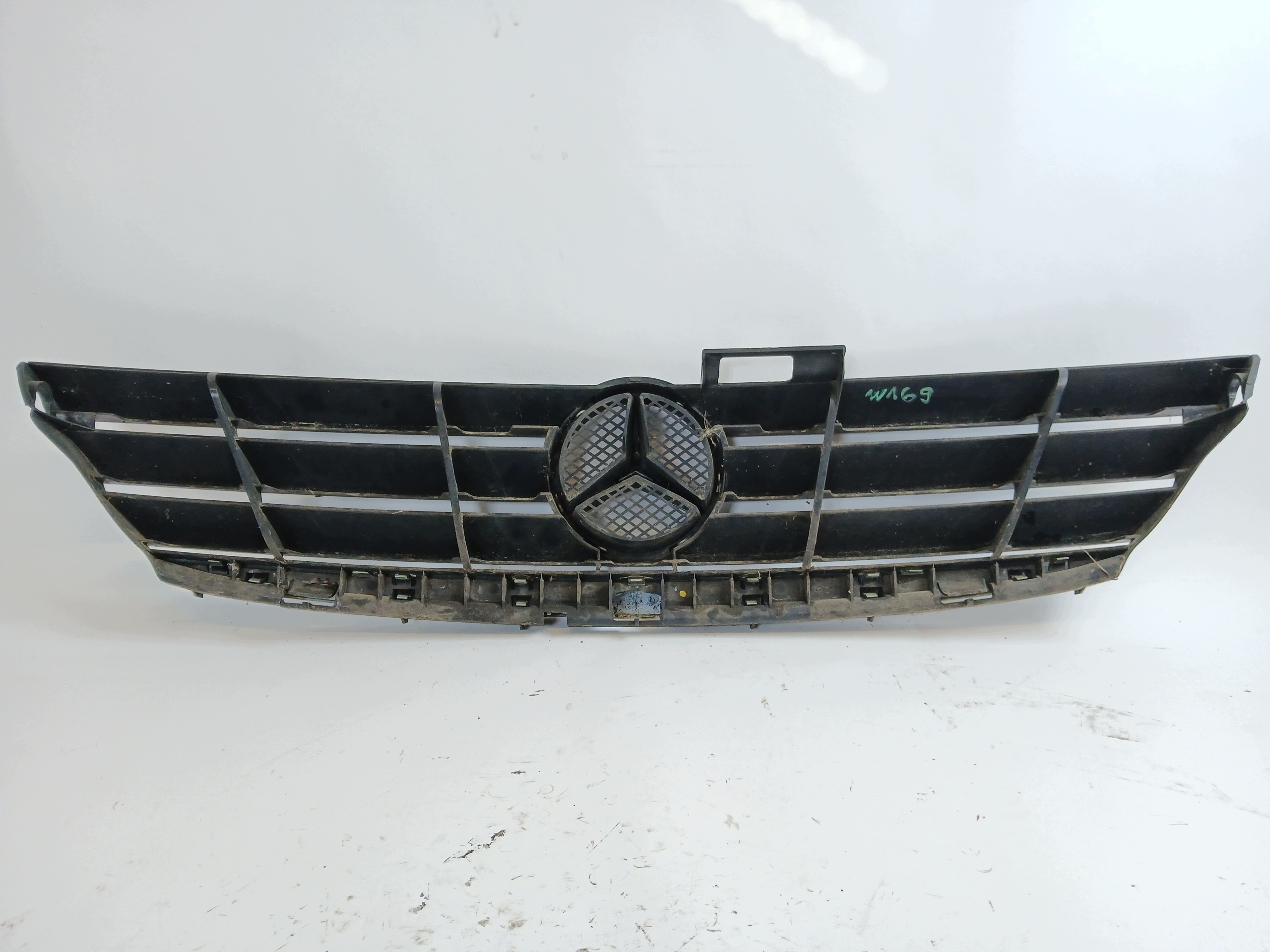 MERCEDES W169 grill grille radiator black