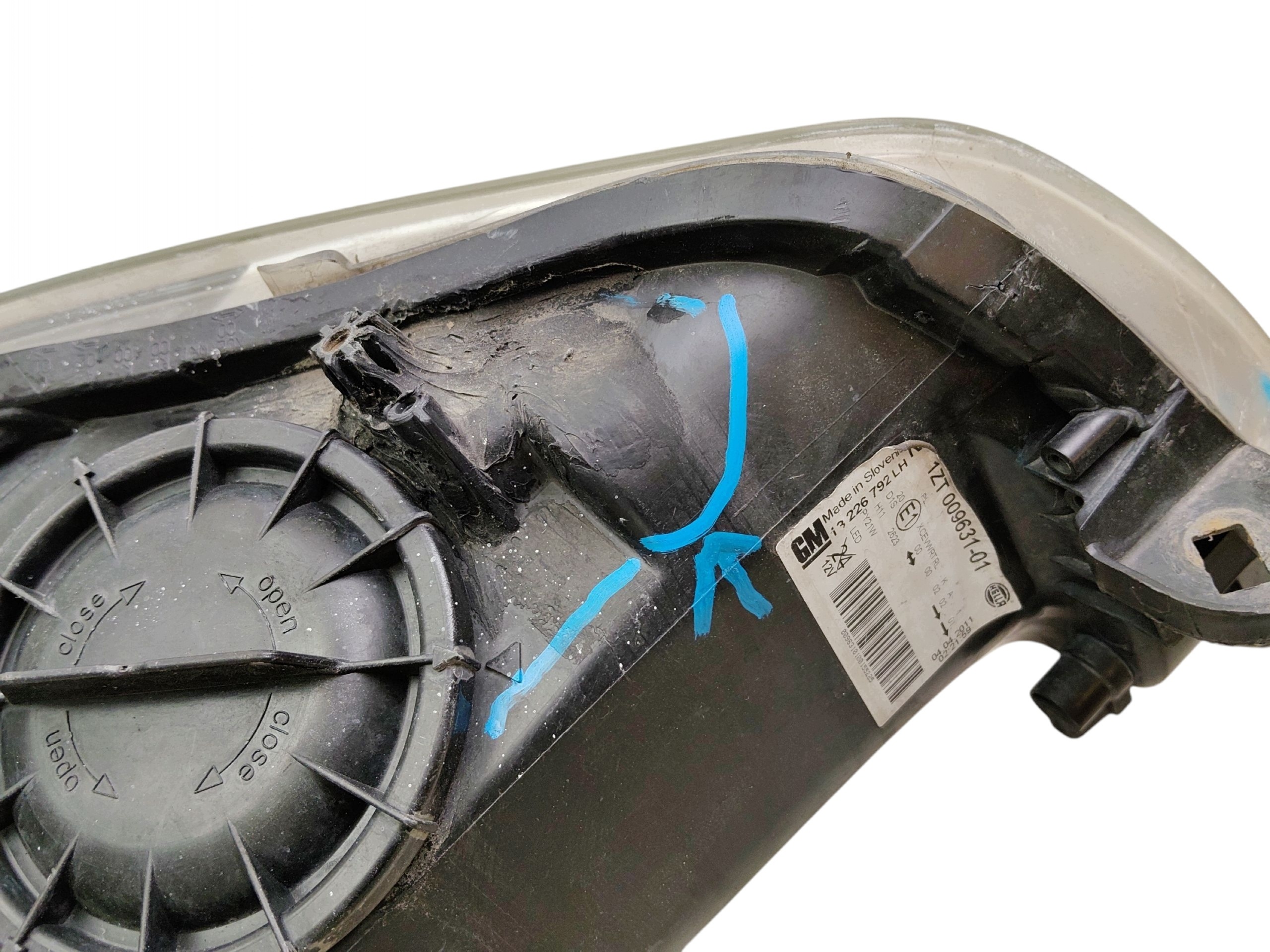 light REFLEKTOR left front XENON OPEL INSIGNIA A (08-13) 13226792 EU