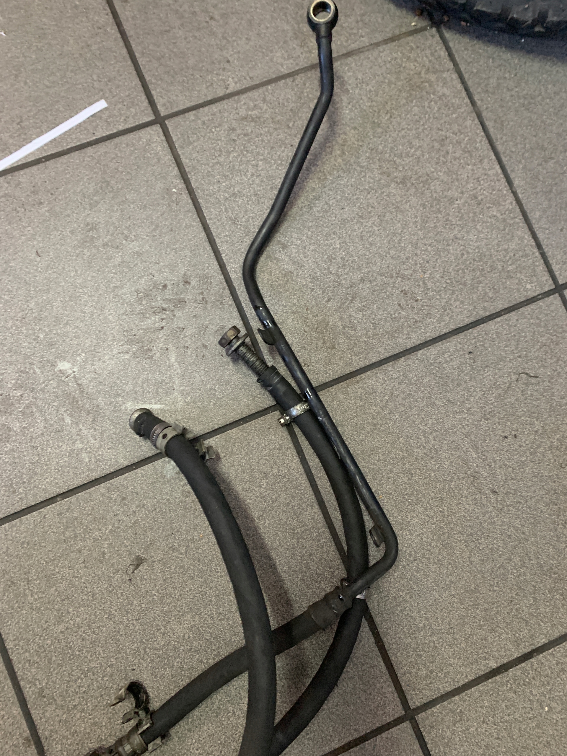 BMW R 1100 RT комплект масляных труб