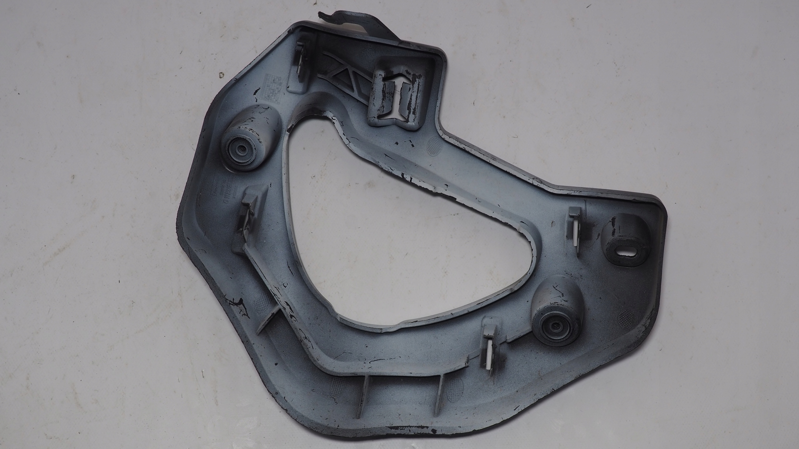 Renault zoe bumper bracket left front 1119973X