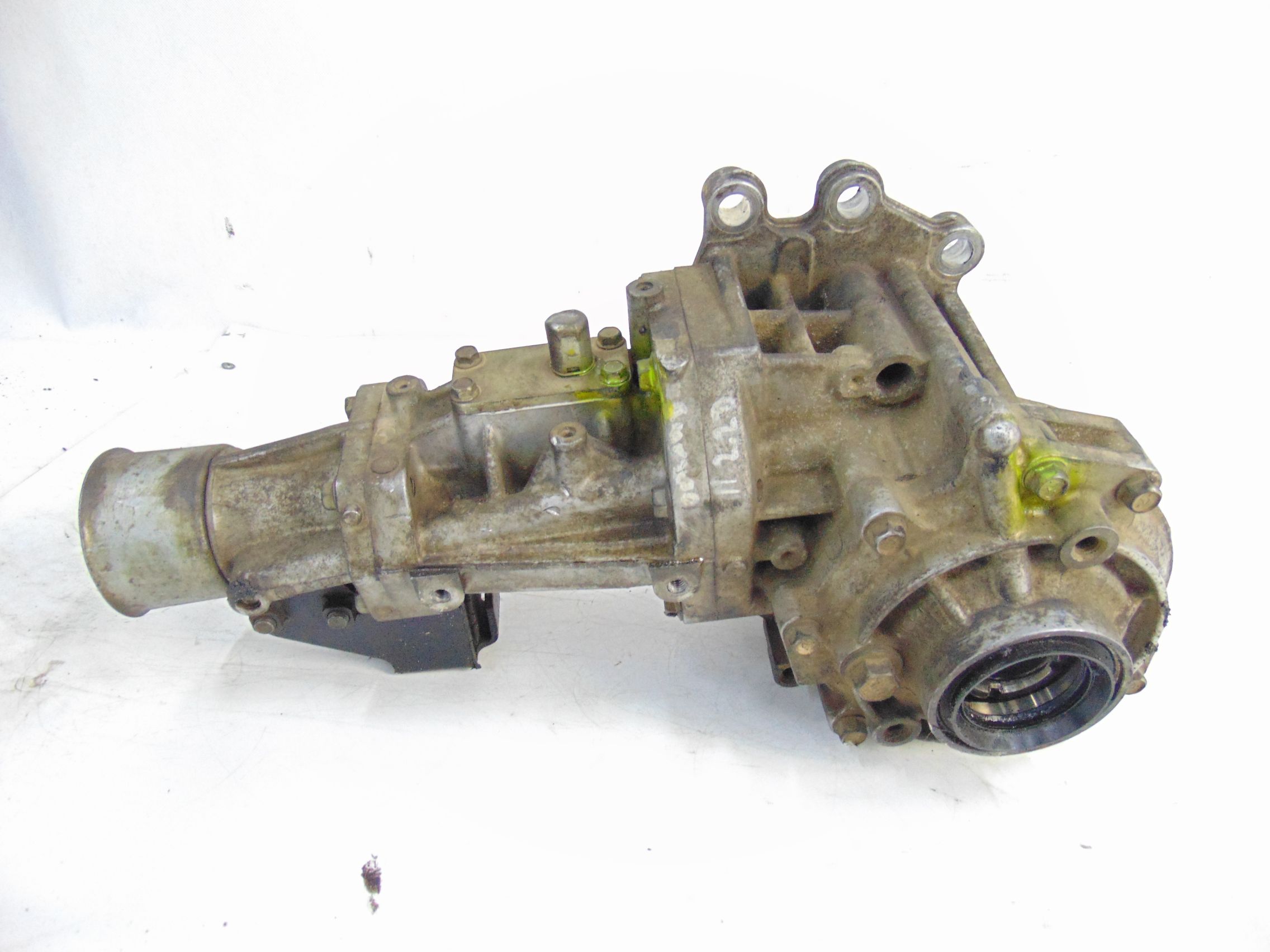 123 - РЕДУКТОР КОРОБКИ ПЕРЕДАЧ MITSUBISHI OUTLANDER II 2.2 DID