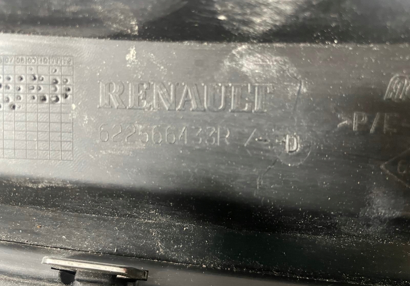 Renault Twingo II Kühlergrill FRONTGRILL Kühlergitter 622566433R - Thumbnail 6
