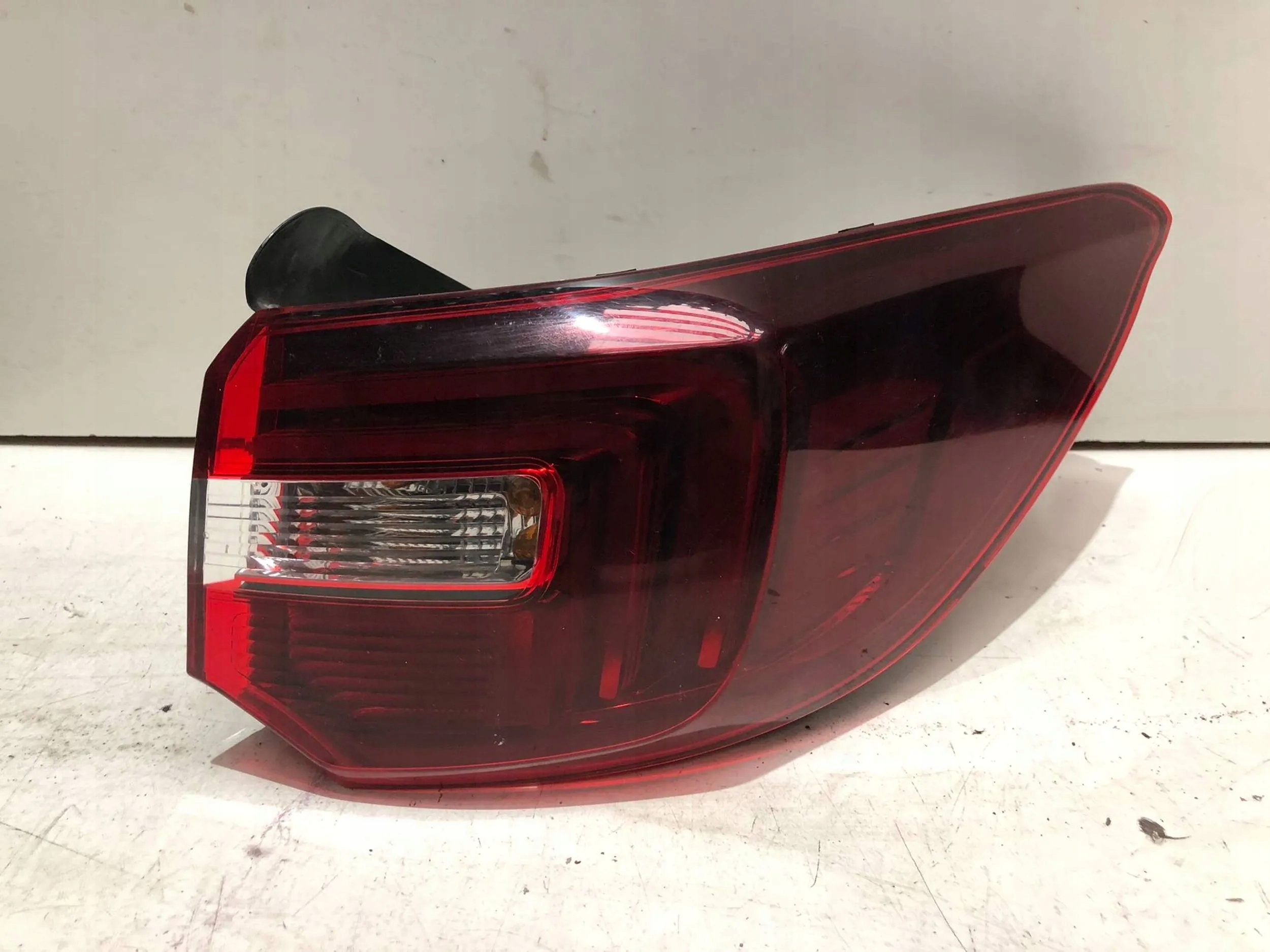 Lampa tył prawy Opel Grandland X