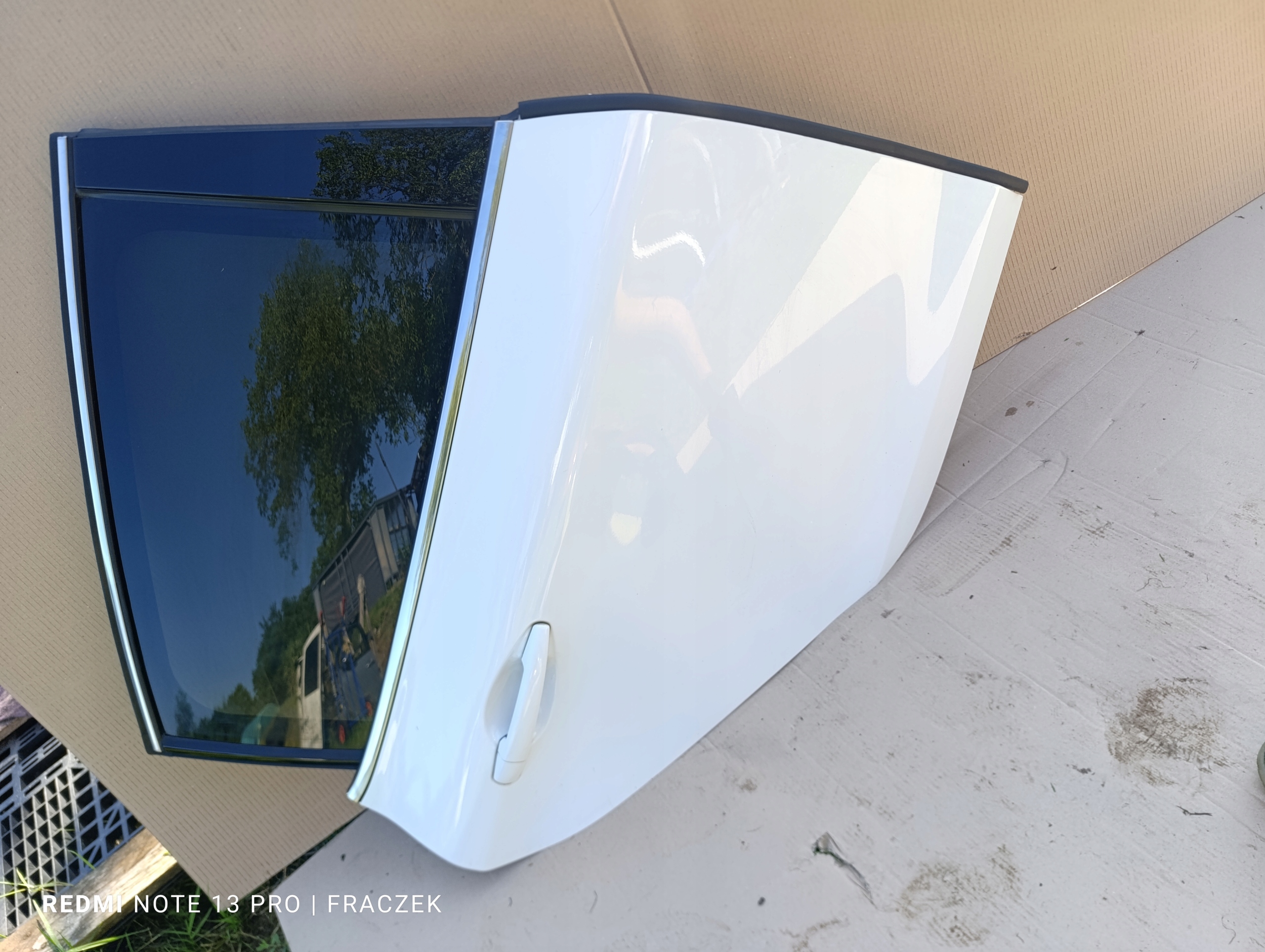 PEUGEOT 208 I LIFT DRZWI PRAWE TYŁ TYLNE EWP