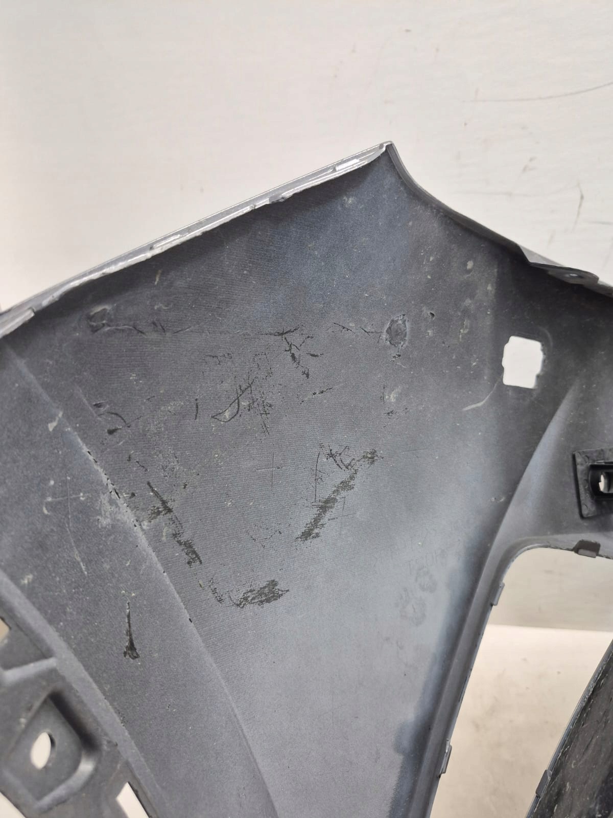 TOYOTA C-HR and 1 16-19 bumper front front washer 6XPDC