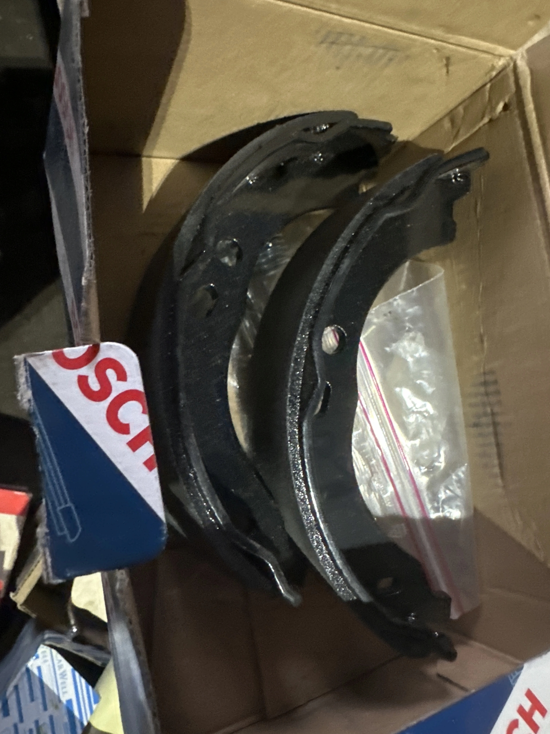 Bosch Čelisti Ruční Brzdy Fiat Ducato 2,0-3,0 D 06-