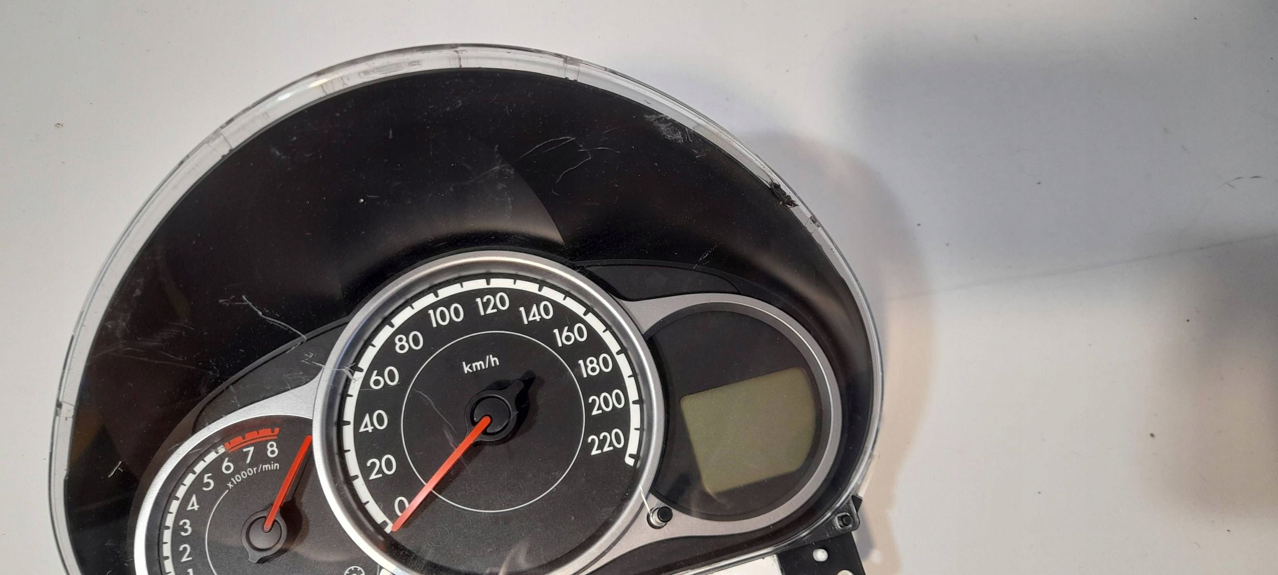 Mazda 2 DE Lift dials / Predkosciomierz D01J55430 (ZG8)