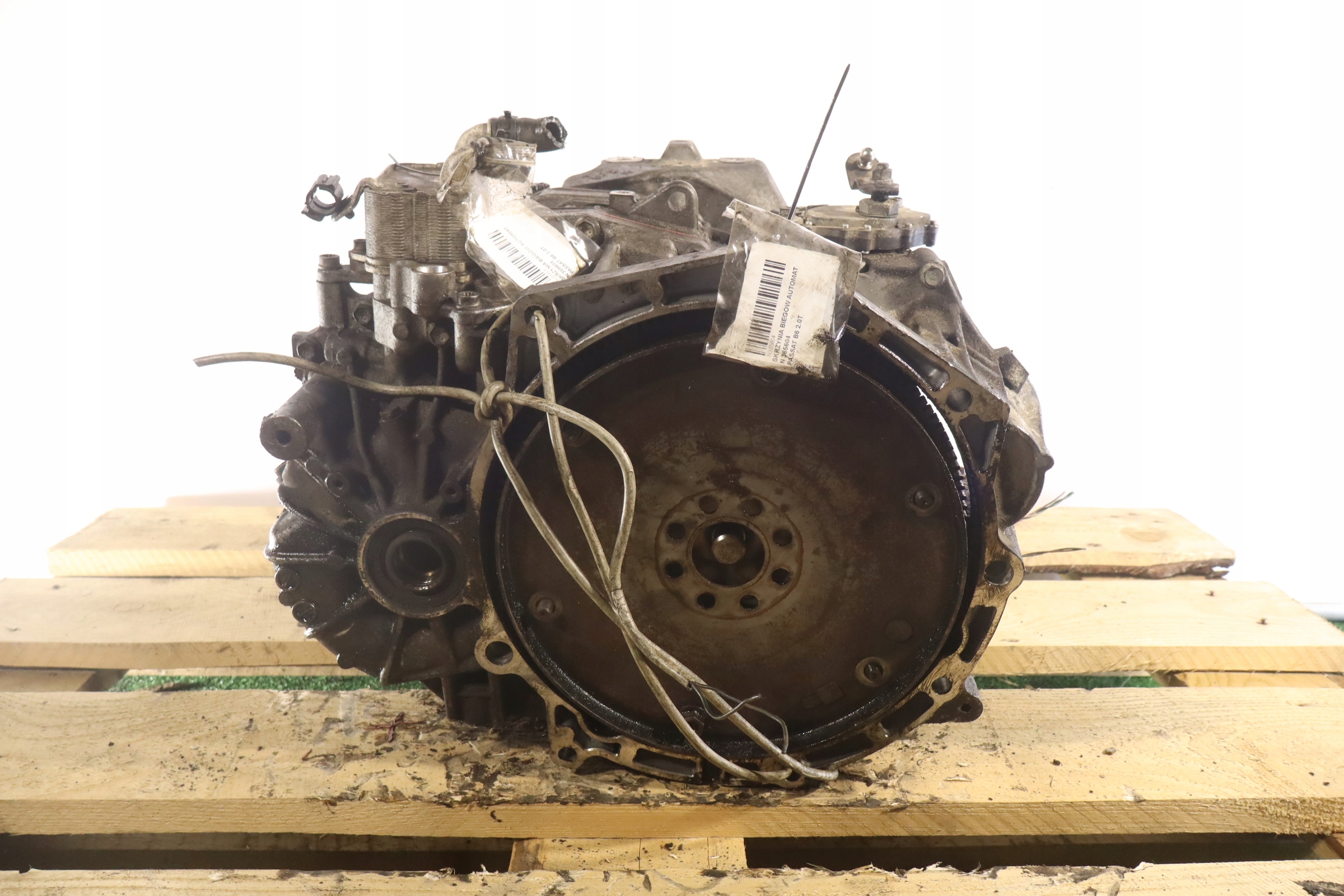 SKRZYNIA BIEGÓW AUTOMAT PASSAT B6 2.0T KGU