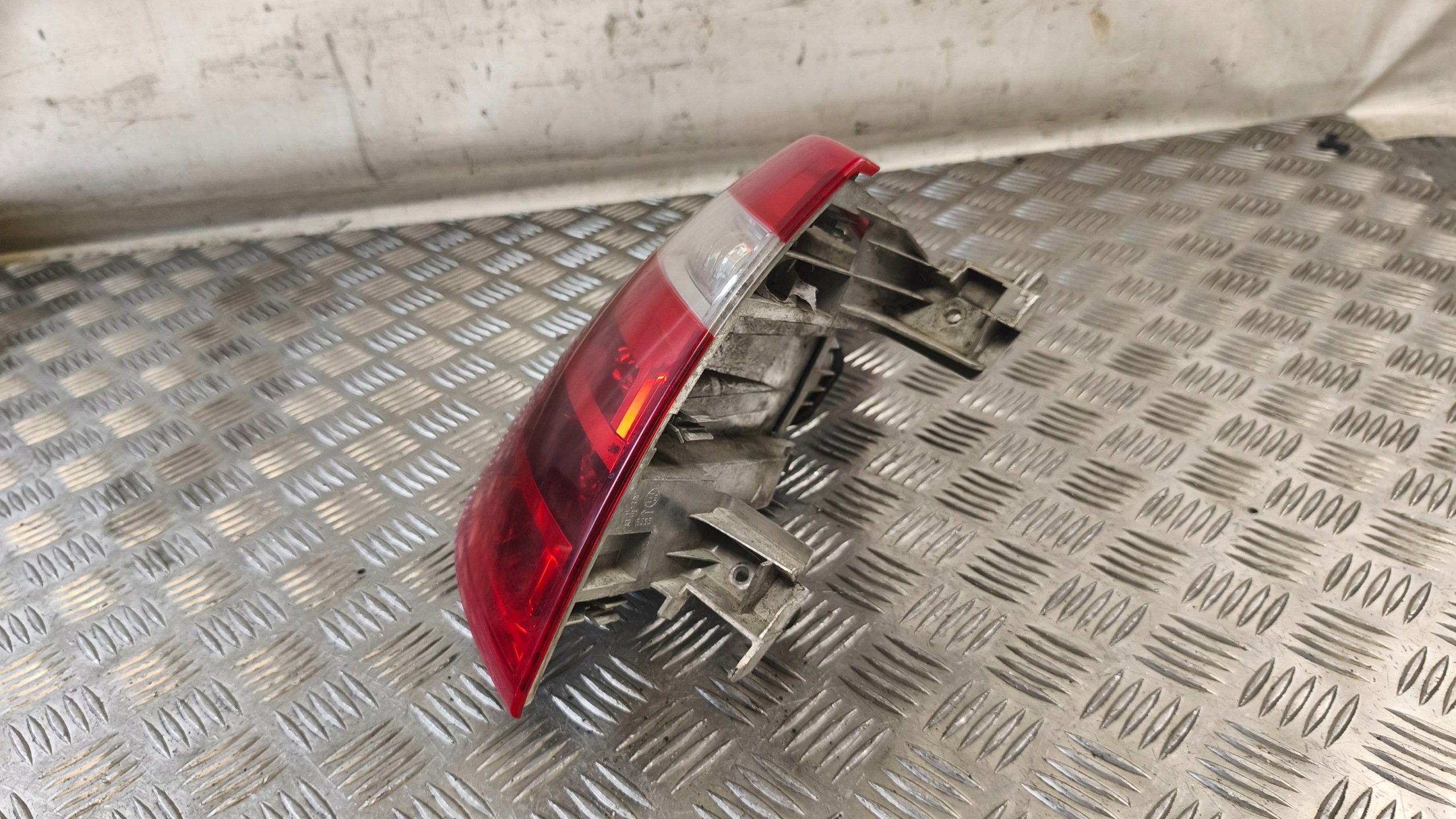 light left rear part CITROEN PICASSO C4 2008 r