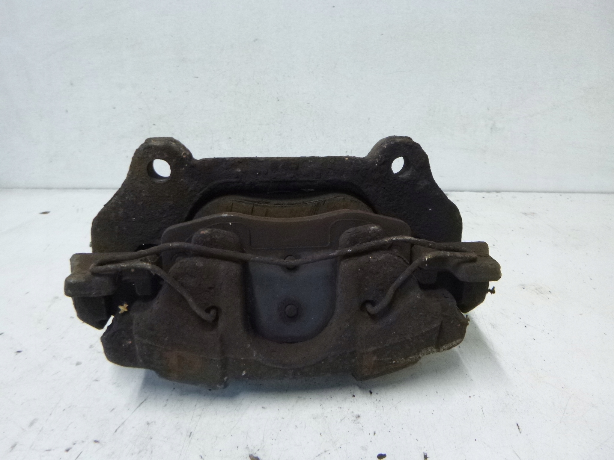 caliper brake front Opel Vectra 2.2 2004