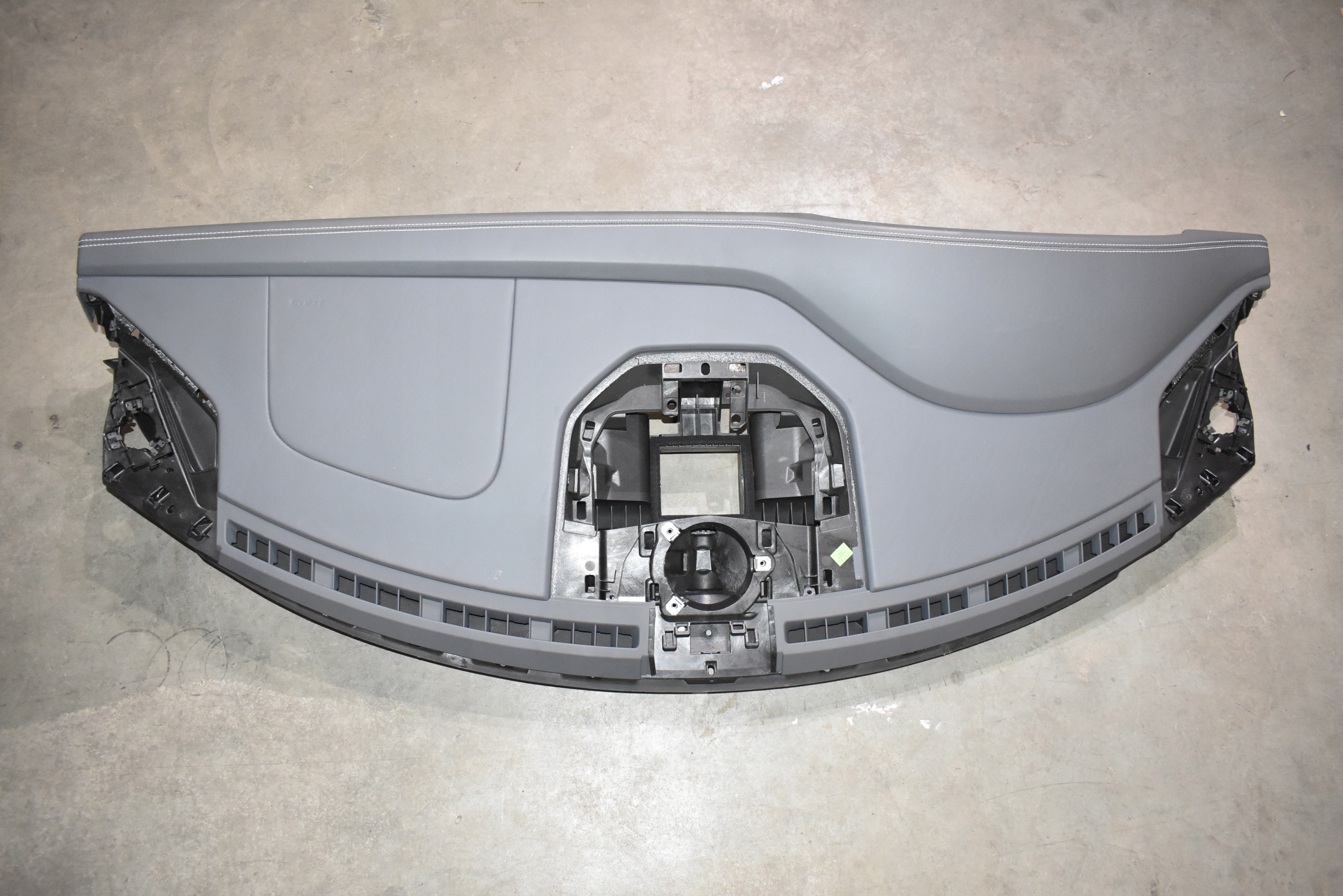 IDEALNA console leather NAPPA grey PORSCHE 992 1