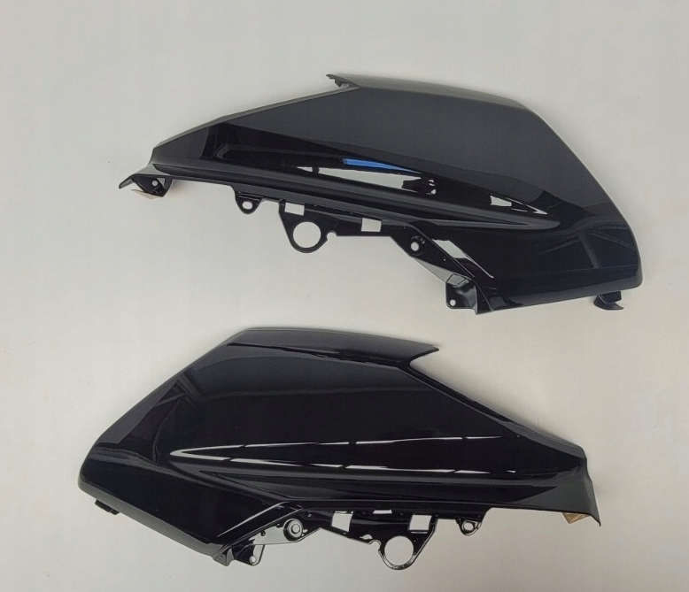 Bok lebky krytka levá L Yamaha N-max Nmax 125 15-19