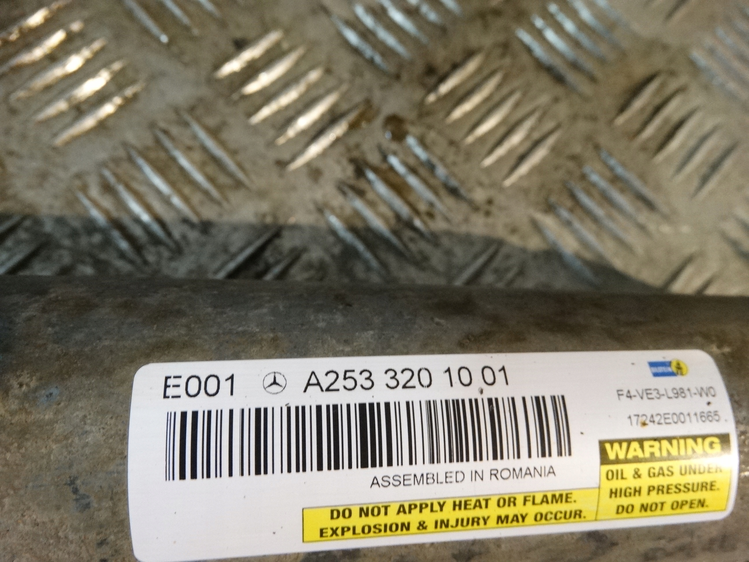 IDEALNY shock absorber rear MERCEDES W253 1 9
