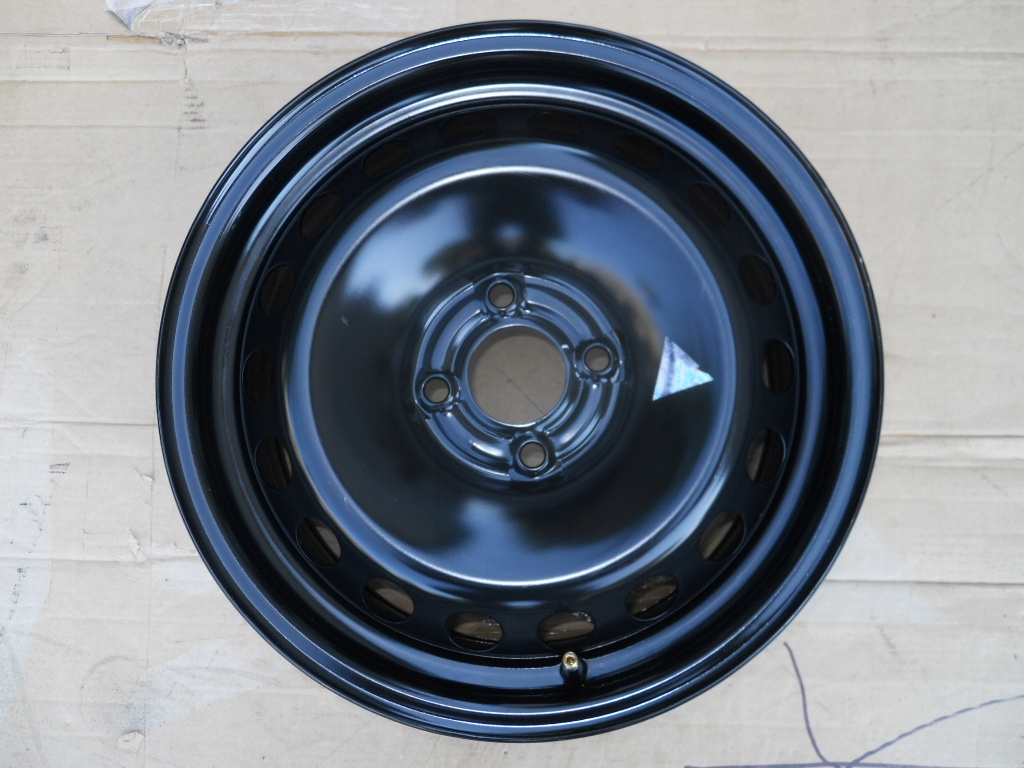 NIEUŻYTA ORYG. FELGA 15 RENAULT MEGANE II, 4x100 Kod producenta 10062