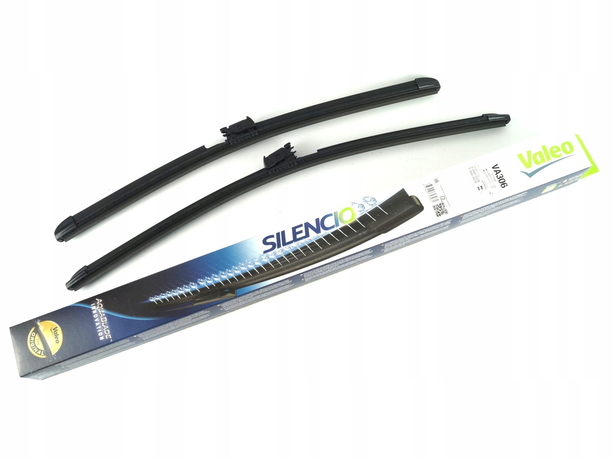 Predné stierače Mercedes E C238 A238 Valeo Silencio Aquablade VA306