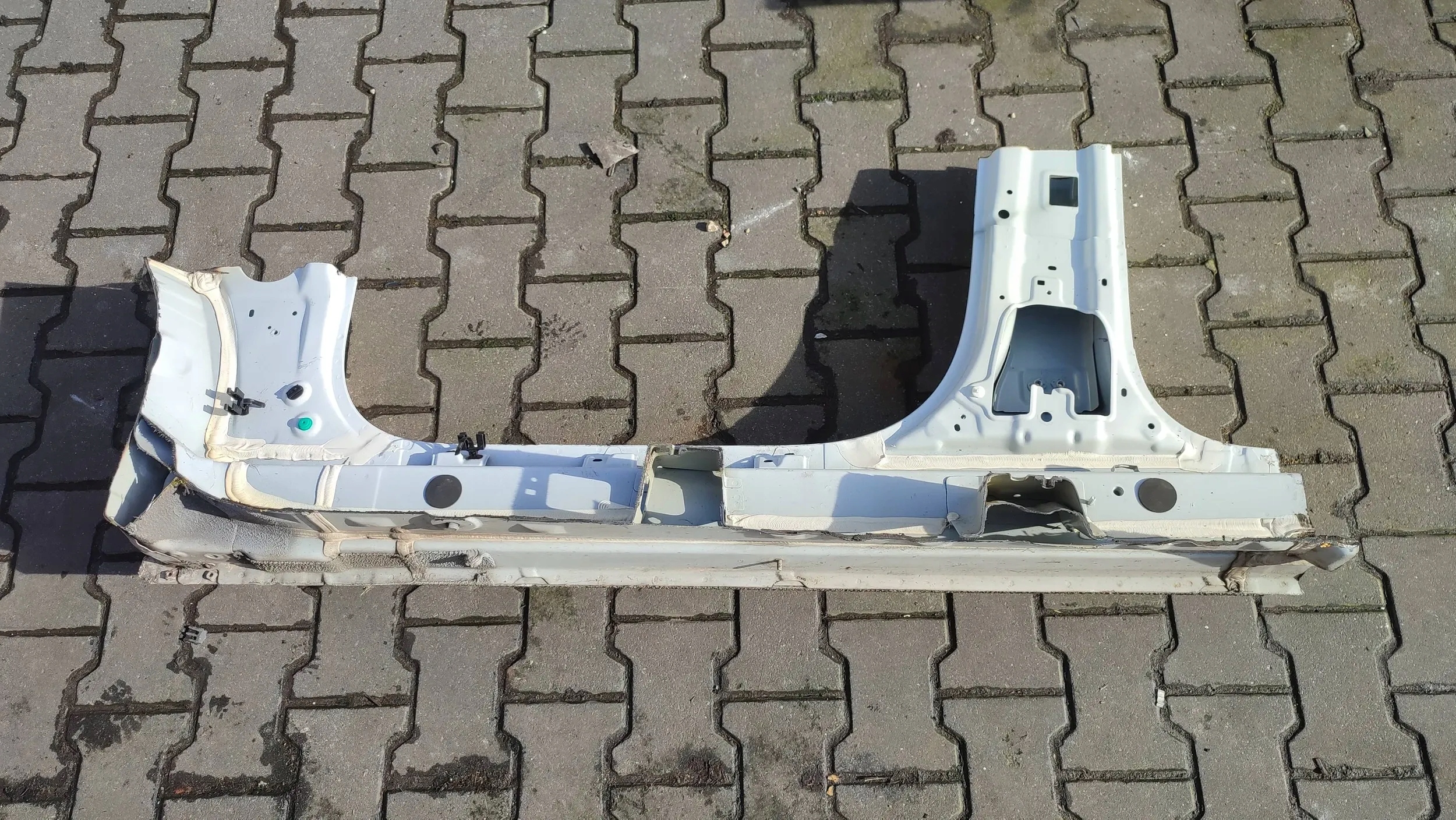 KIA Rio 2018 right side threshold pillar