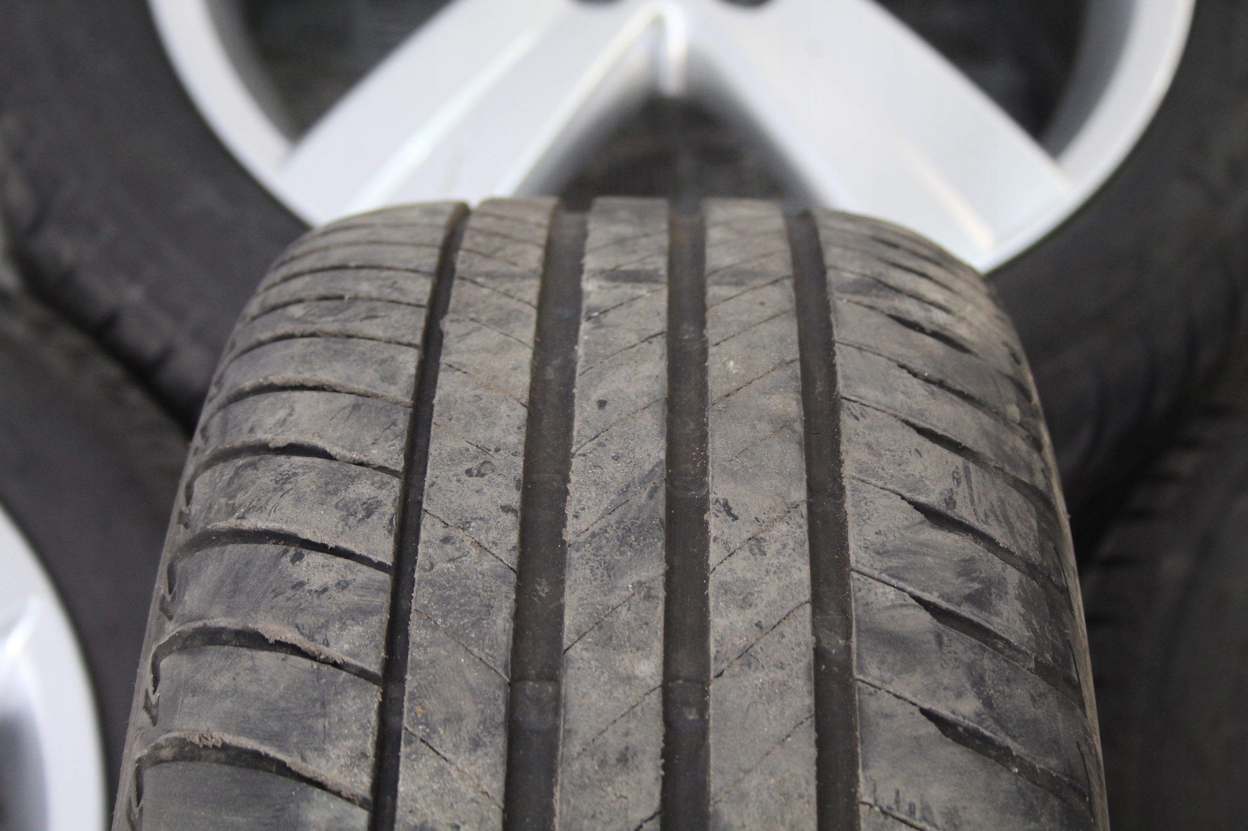 wheels discs disc 225/45 R17 TOURAN 1T0 1T3 FL