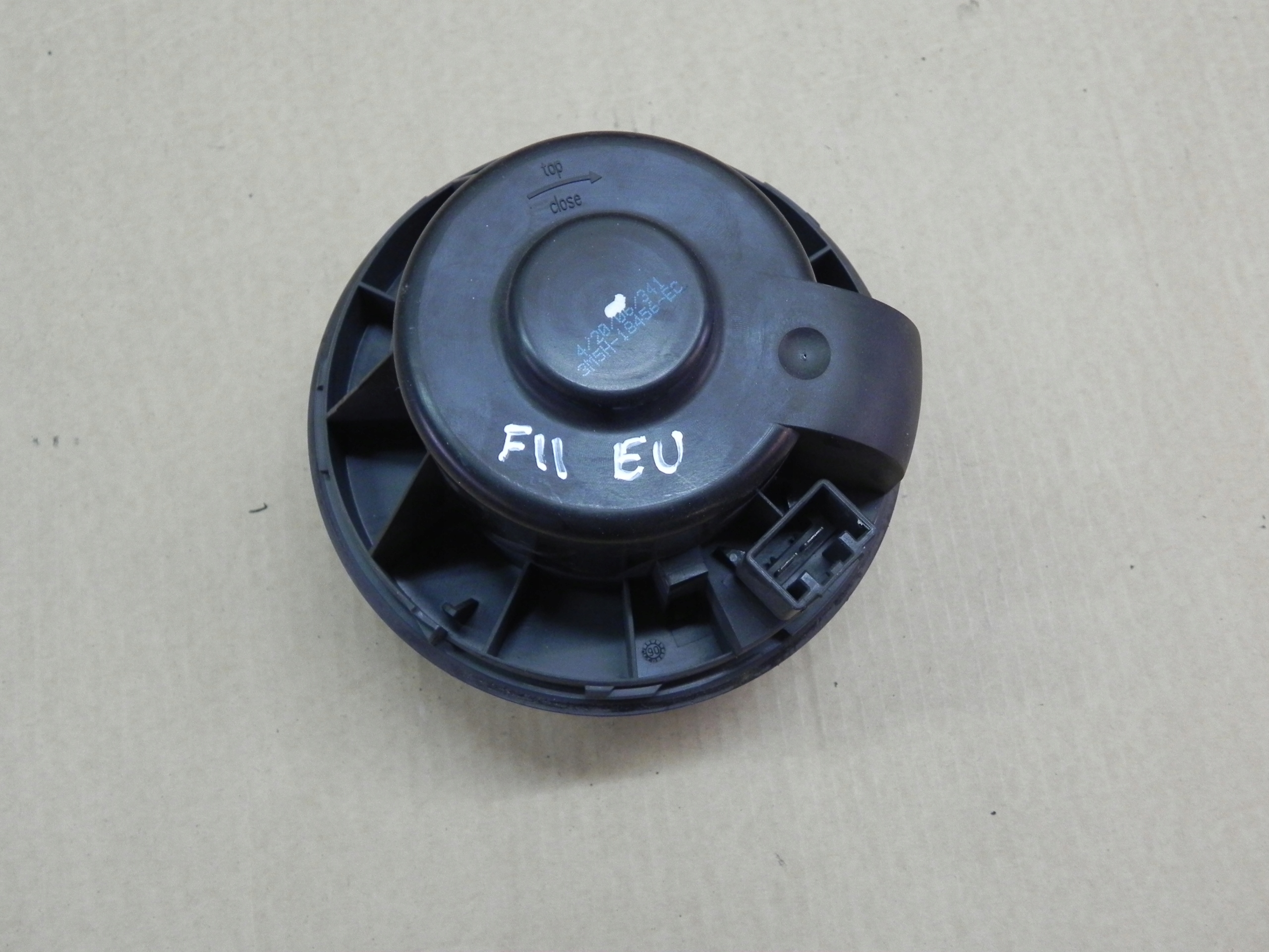 3M5H18456EC - FORD FOCUS MONDEO S MAX VOLVO ВЕНТИЛЯТОР