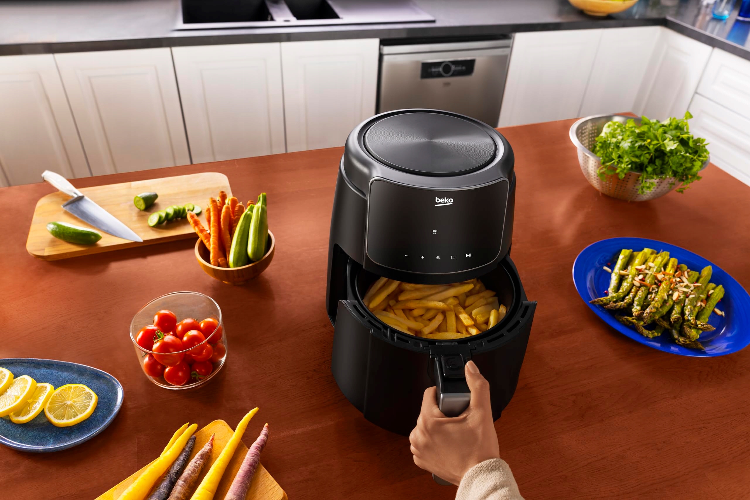 BEKO FRL2244B Cyfrowa Frytkownica Beztłuszczowa 1500W 8 Programów 4,7L — miniatura 9