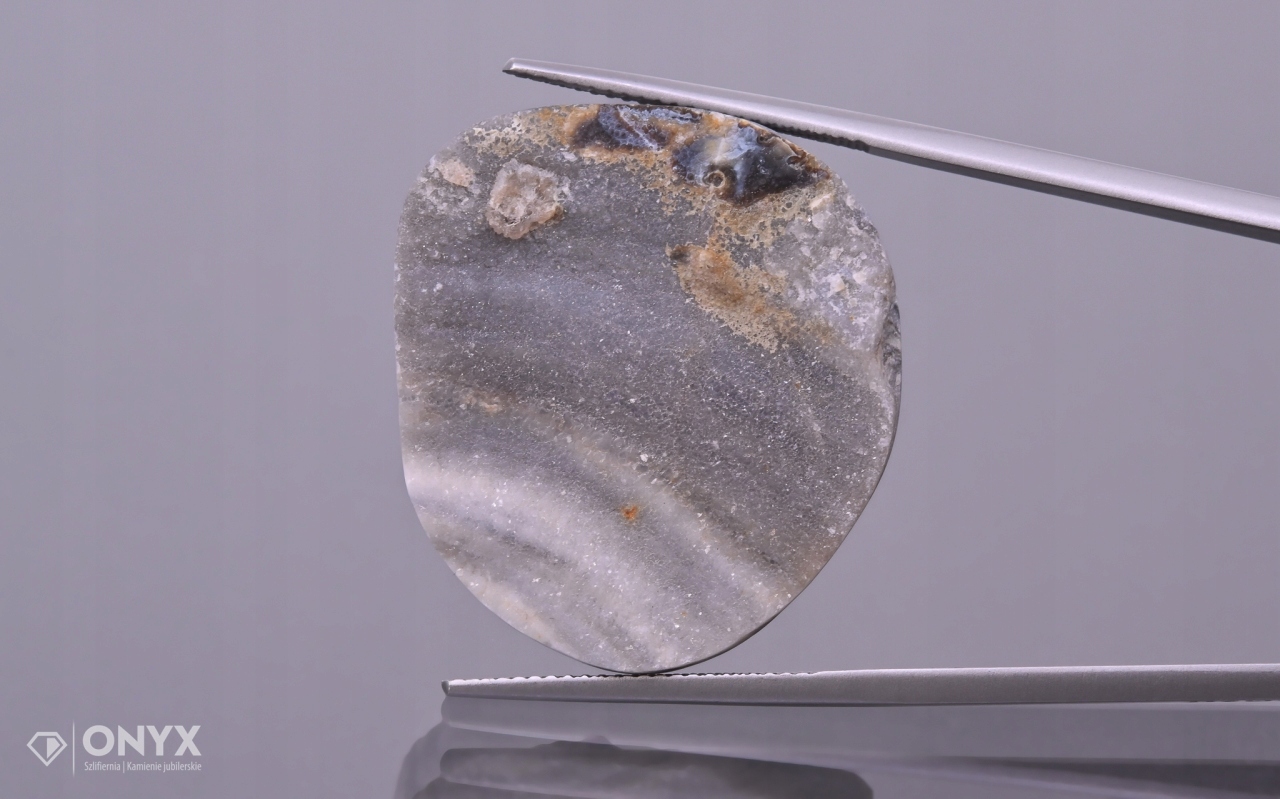 Nepravidelná chalcedonová růže 29,5x27 mm