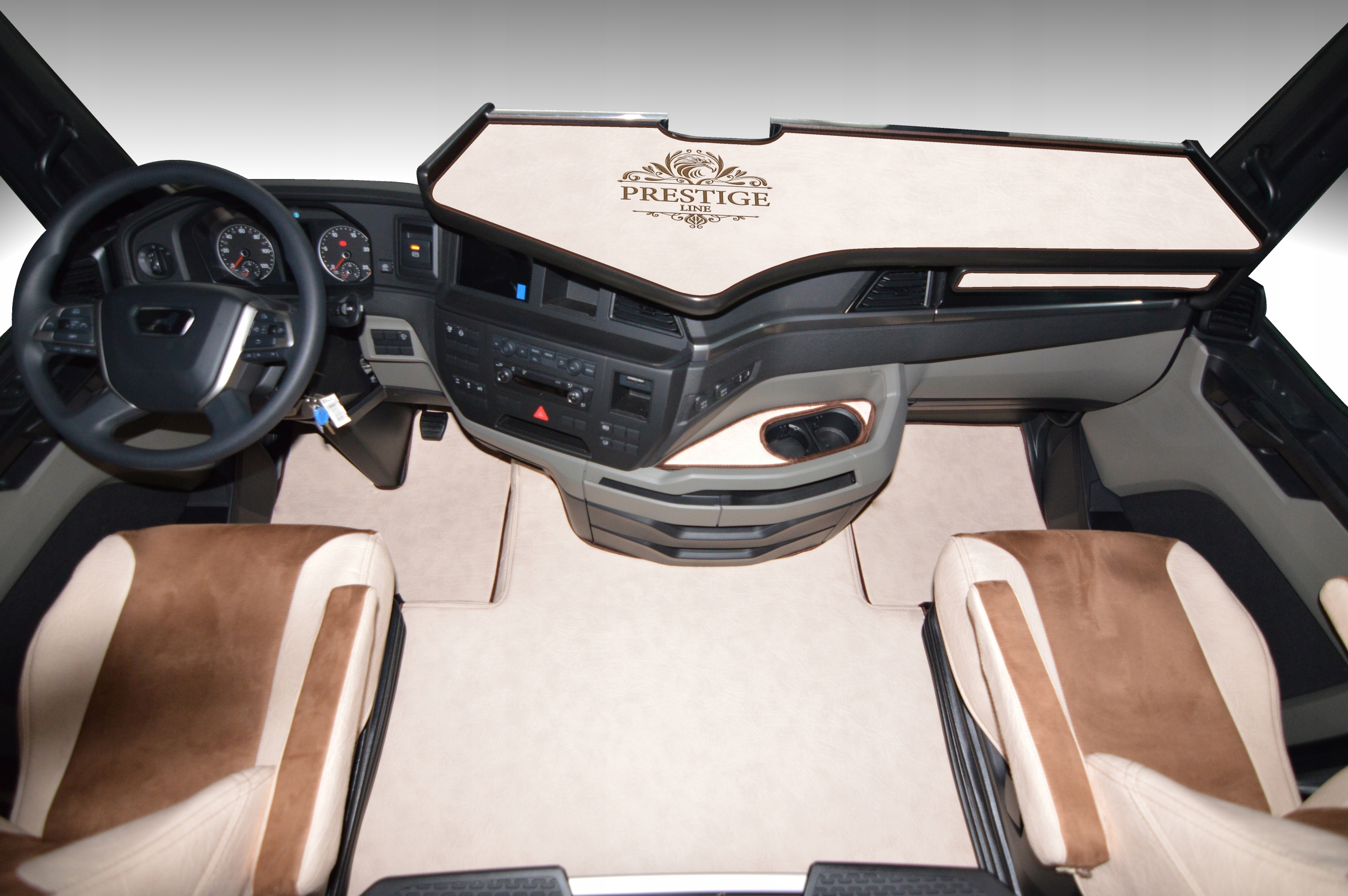 Dywaniki PRESTIGE LINE Man TGX od 2020 2 szuflady Multi Element Set Sets