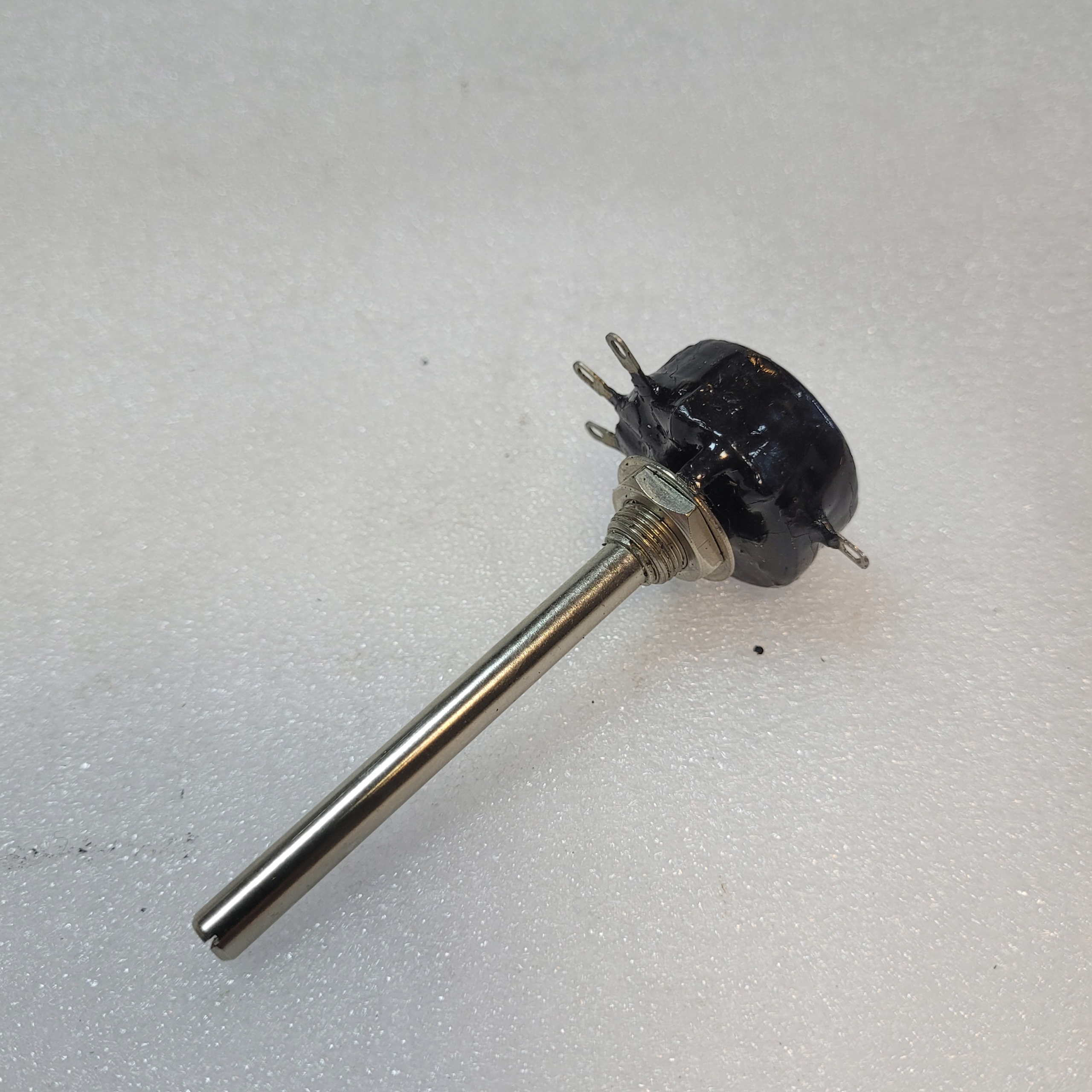 Potencjometr KMP-12-K-A 10KOM 2W L60 N8