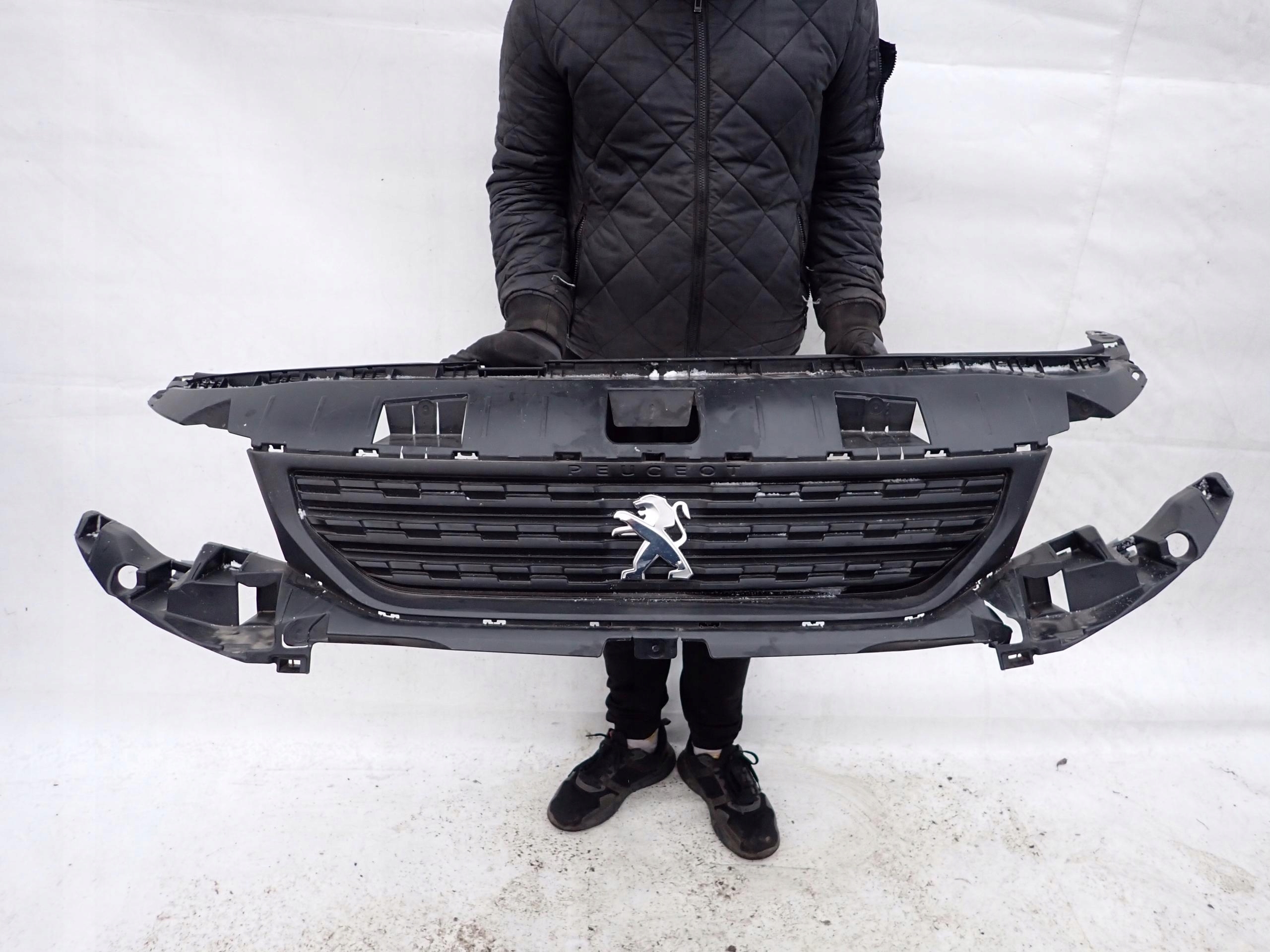 PEUGEOT PARTNER IV 18- grill grille radiator