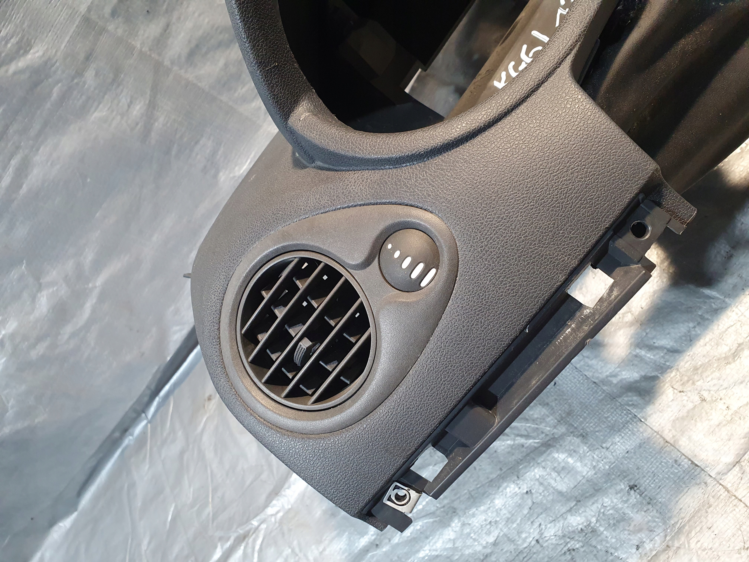 dashboard instrument panel RENAULT CLIO III 05-12r.