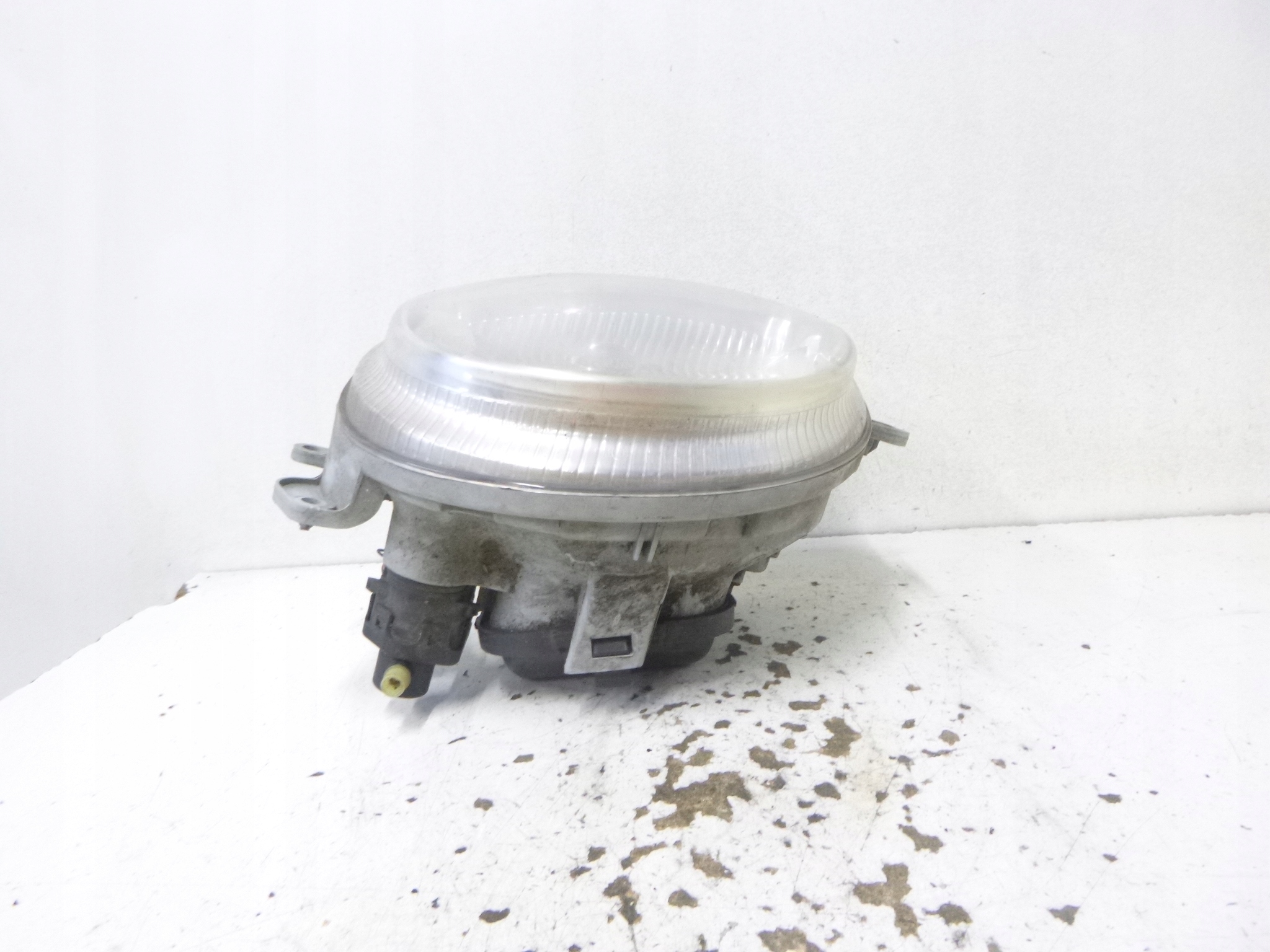 light front left Renault Twingo 2002r.