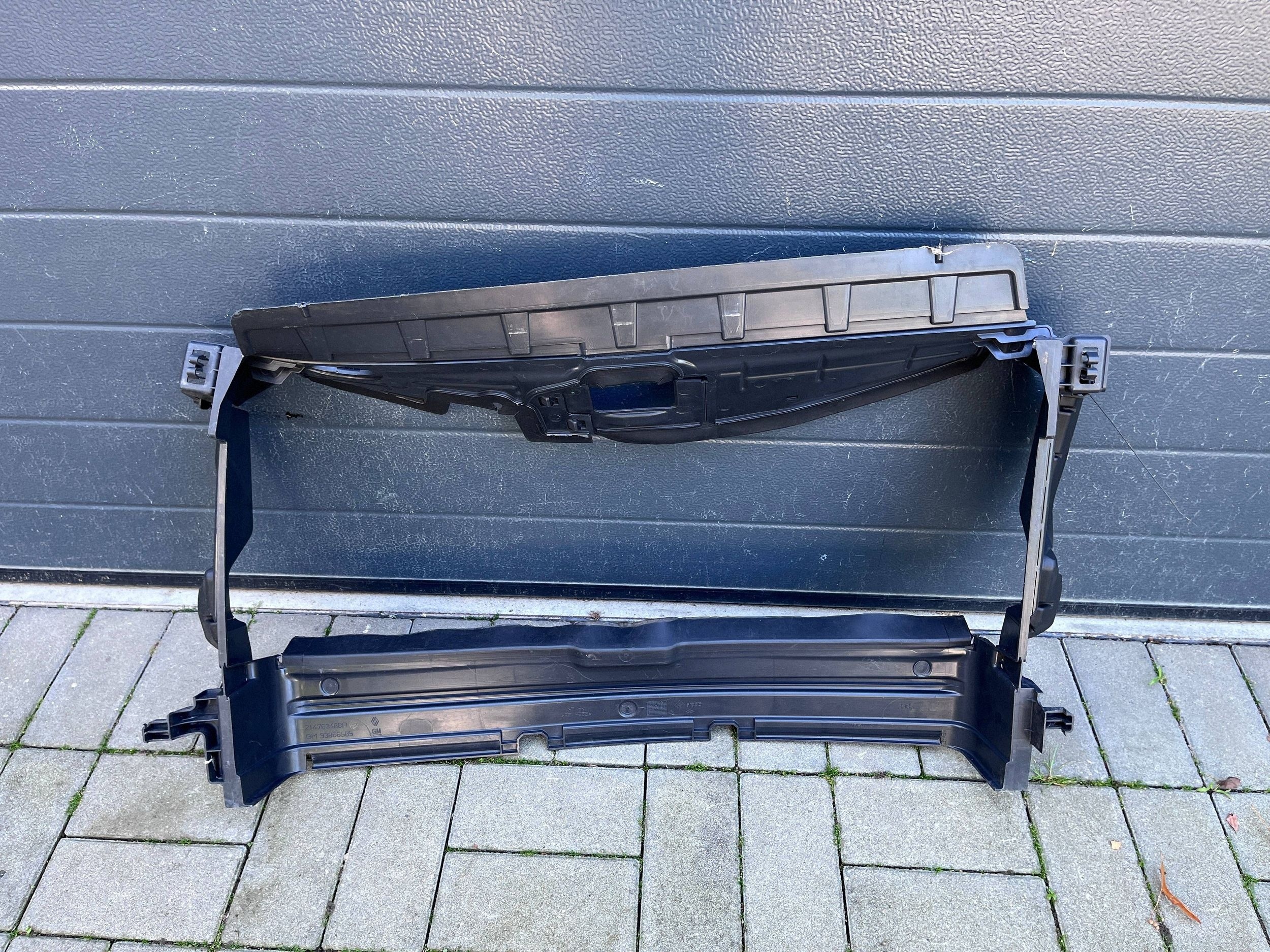 RENAULT TRAFIC III 14- steering wheel, intake air 93866585