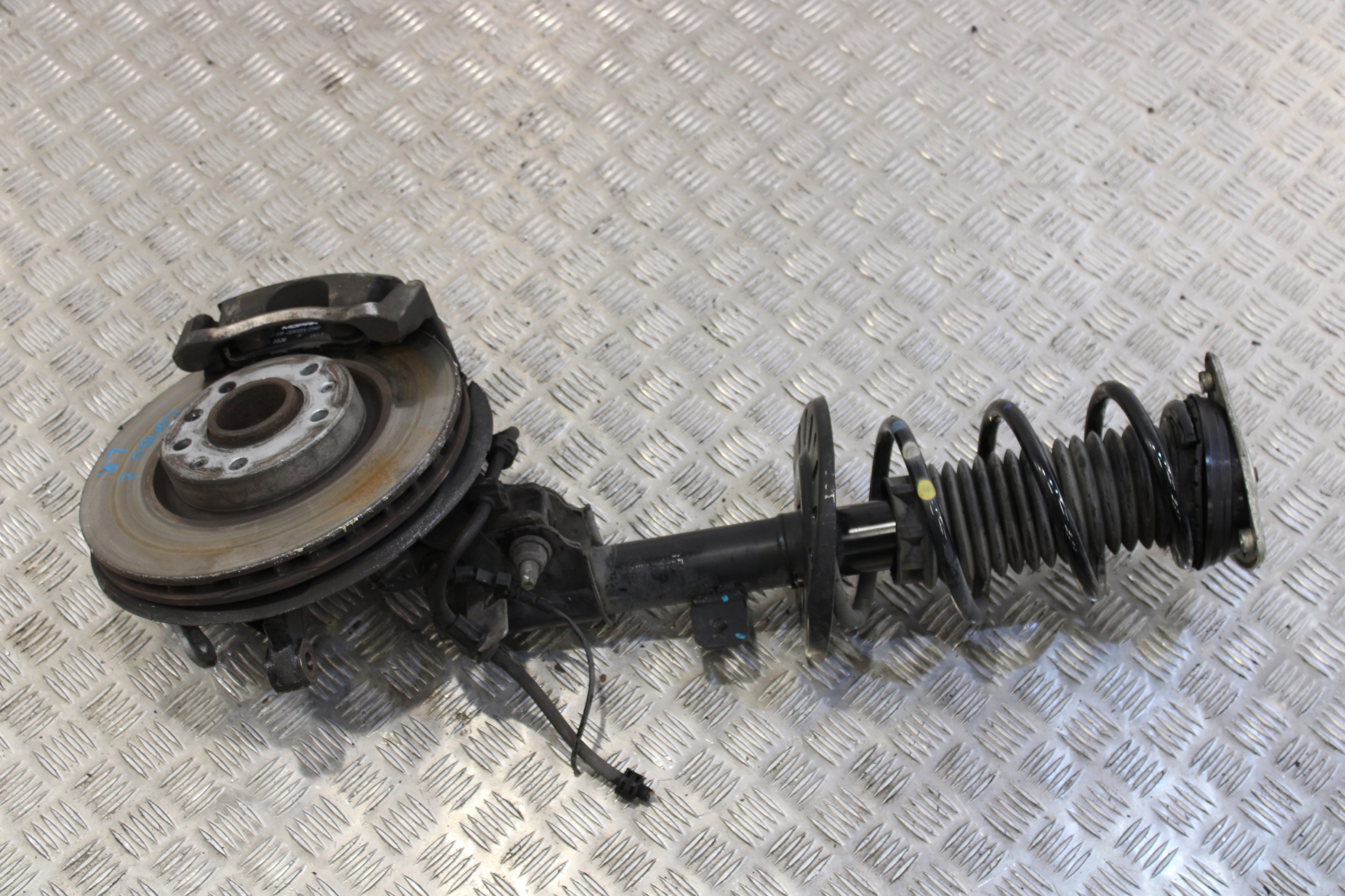 swing McPherson shock absorber left front OPEL COMBO E 1,6 CDTI