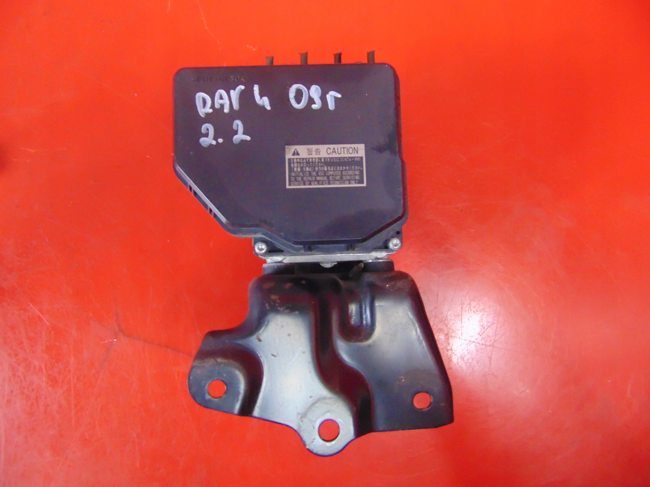 TOYOTA RAV4 3 III 2.2 D4D Pompa ABS 44540-42250