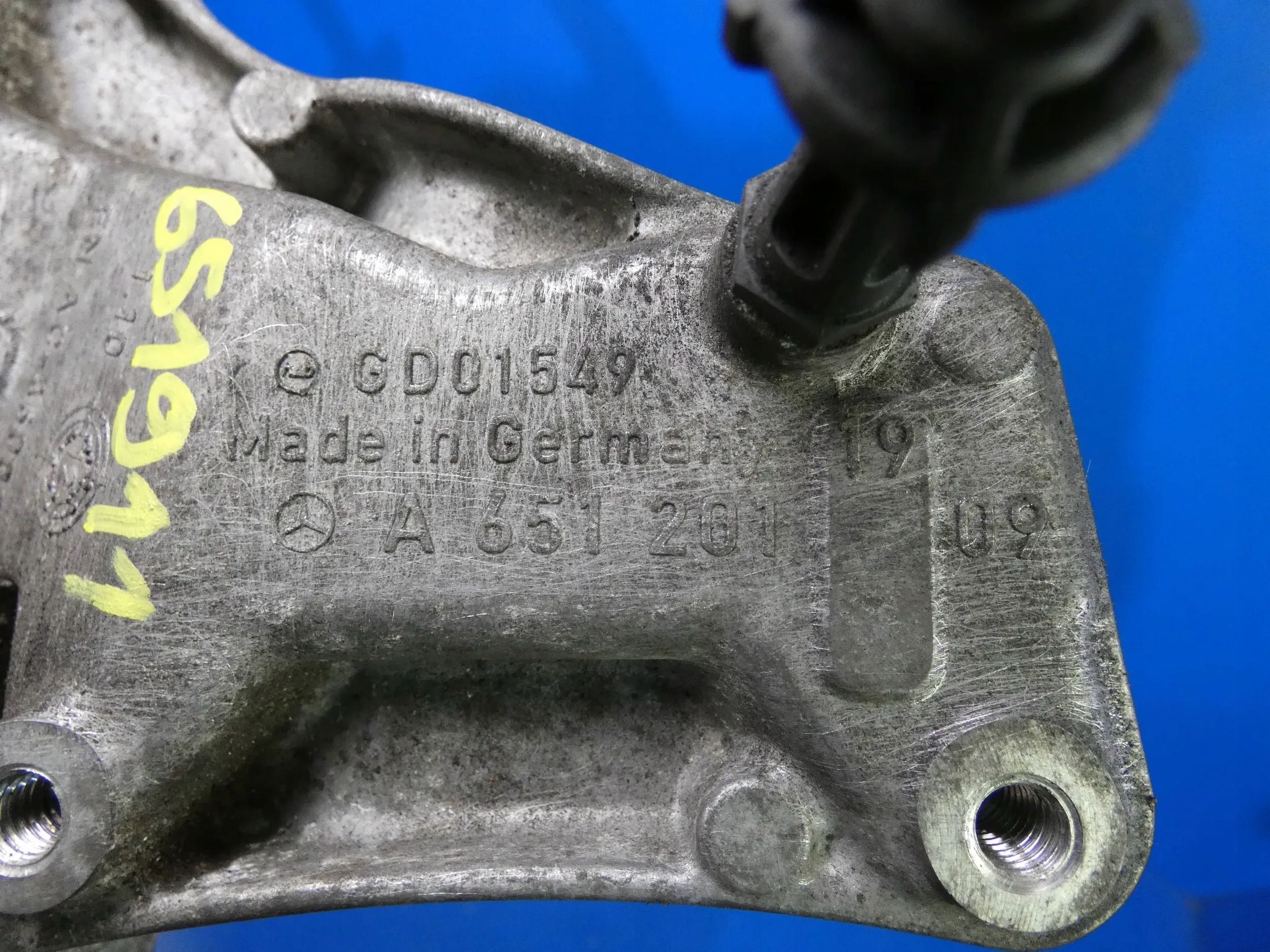 MERCEDES E KLASA W212 C W204 SPRINTER 2.2 CDI SUPPORT SUPPORT PLAQUE MOTEUR