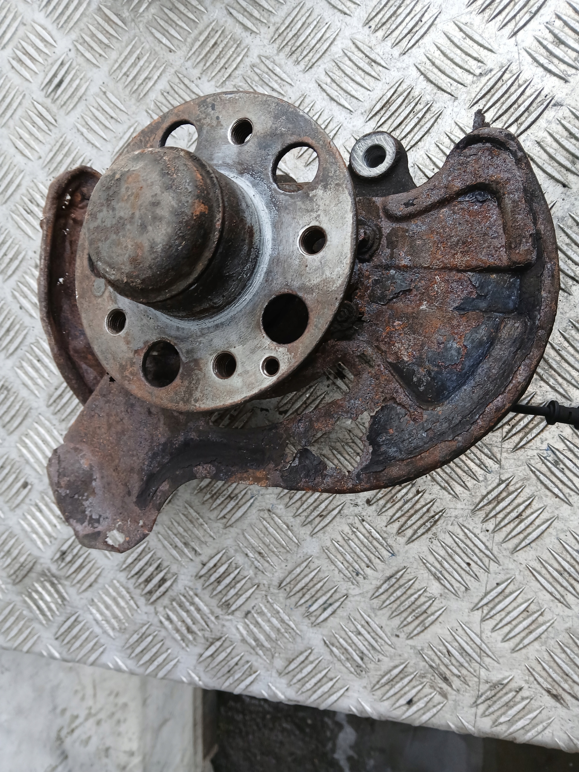 MERCEDES C-KLASA W203 swing left or right front