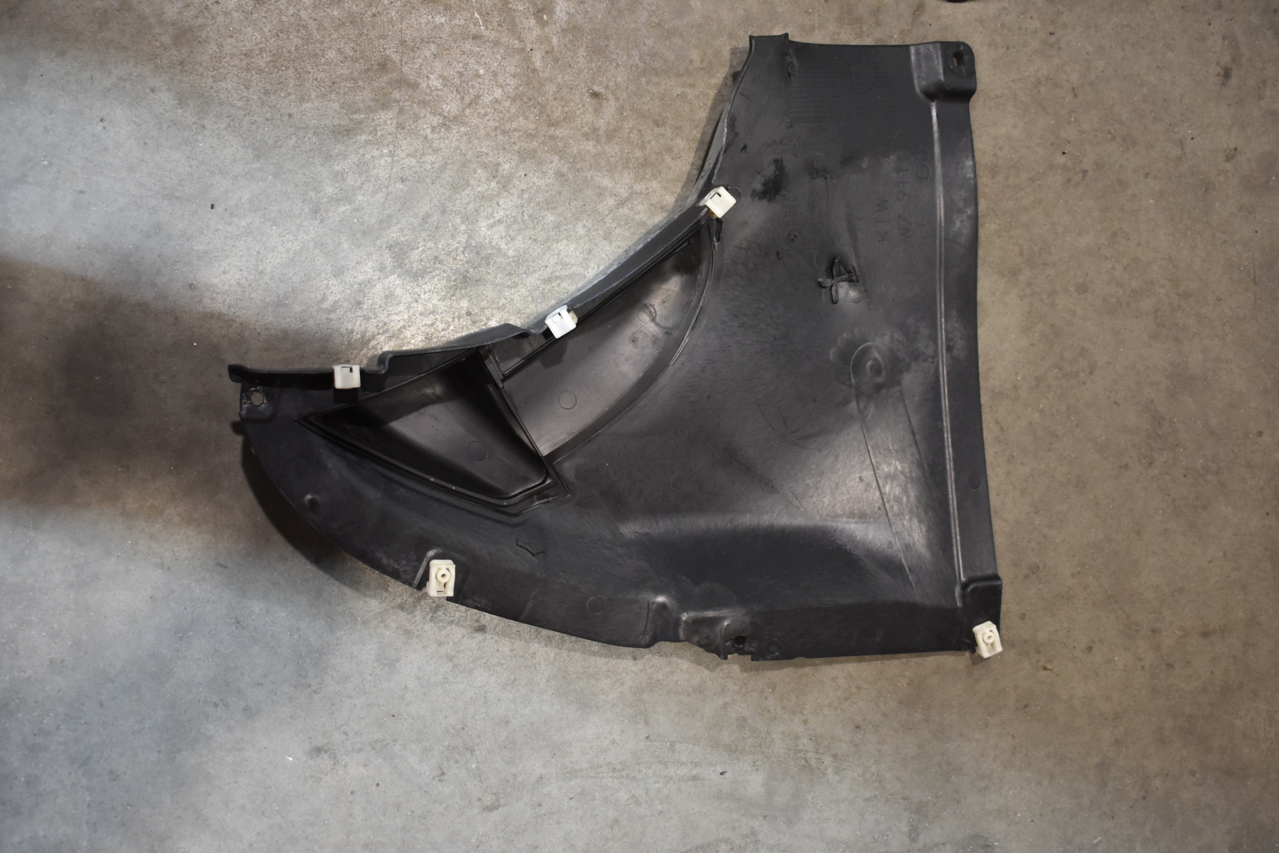 IDEALNE mudguard front front right BMW X3 G01 G02 1