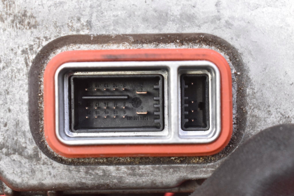 control unit XENON KSENON left 1307329115 AUDI A4 B7 04-08