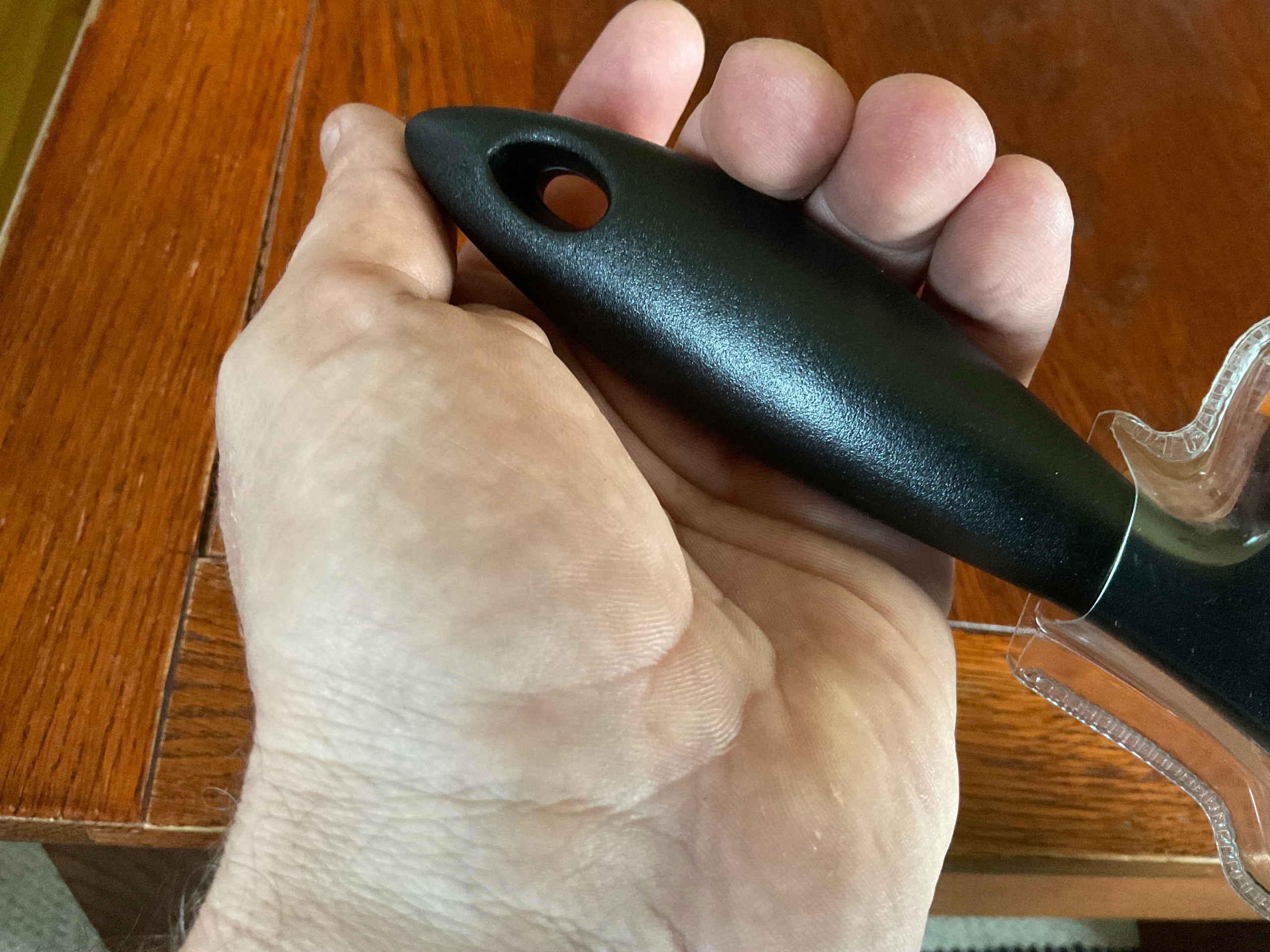 NÓŻ FISKARS UNIWERSALNY KUCHENNY DO KUCHNI 21cm OSTRY ZMYWARKA DŁUGI Materiał uchwytu plastik