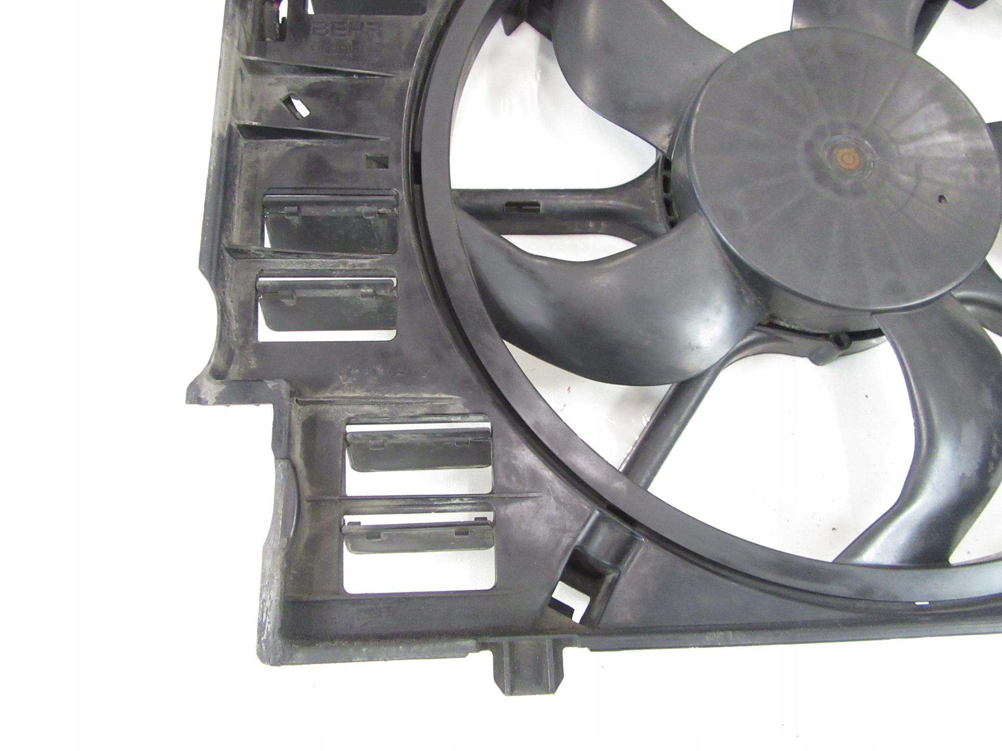 ventilátor chladiče vrtule BMW 5 e60 e61 M47 M57 2.0 2.5 3.0