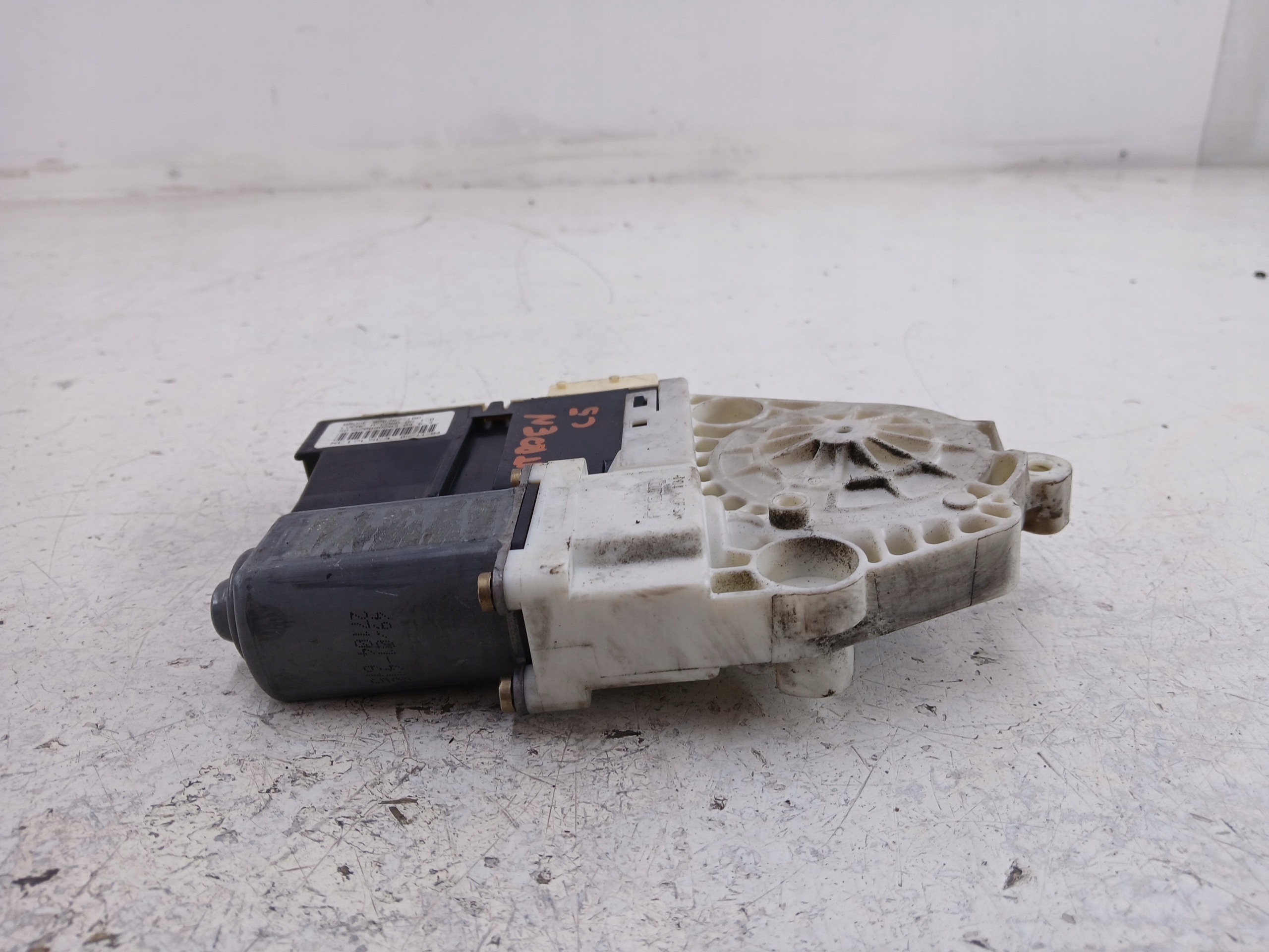 CITROEN C5 and mini motor windows left front 997833-101