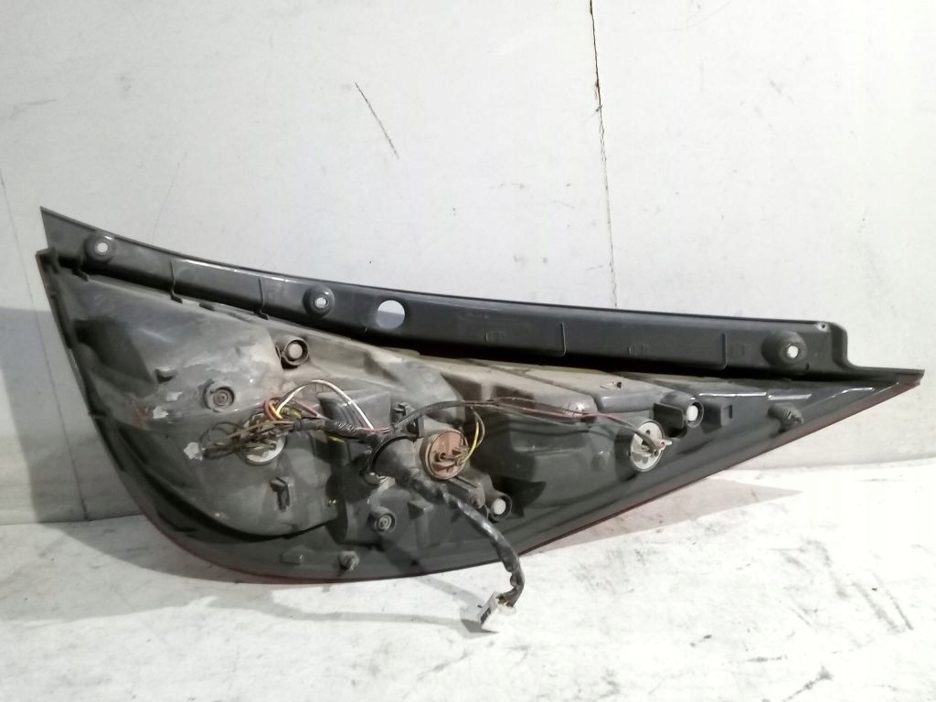 Hyundai i30 and 1 HB 5D light left rear part rear