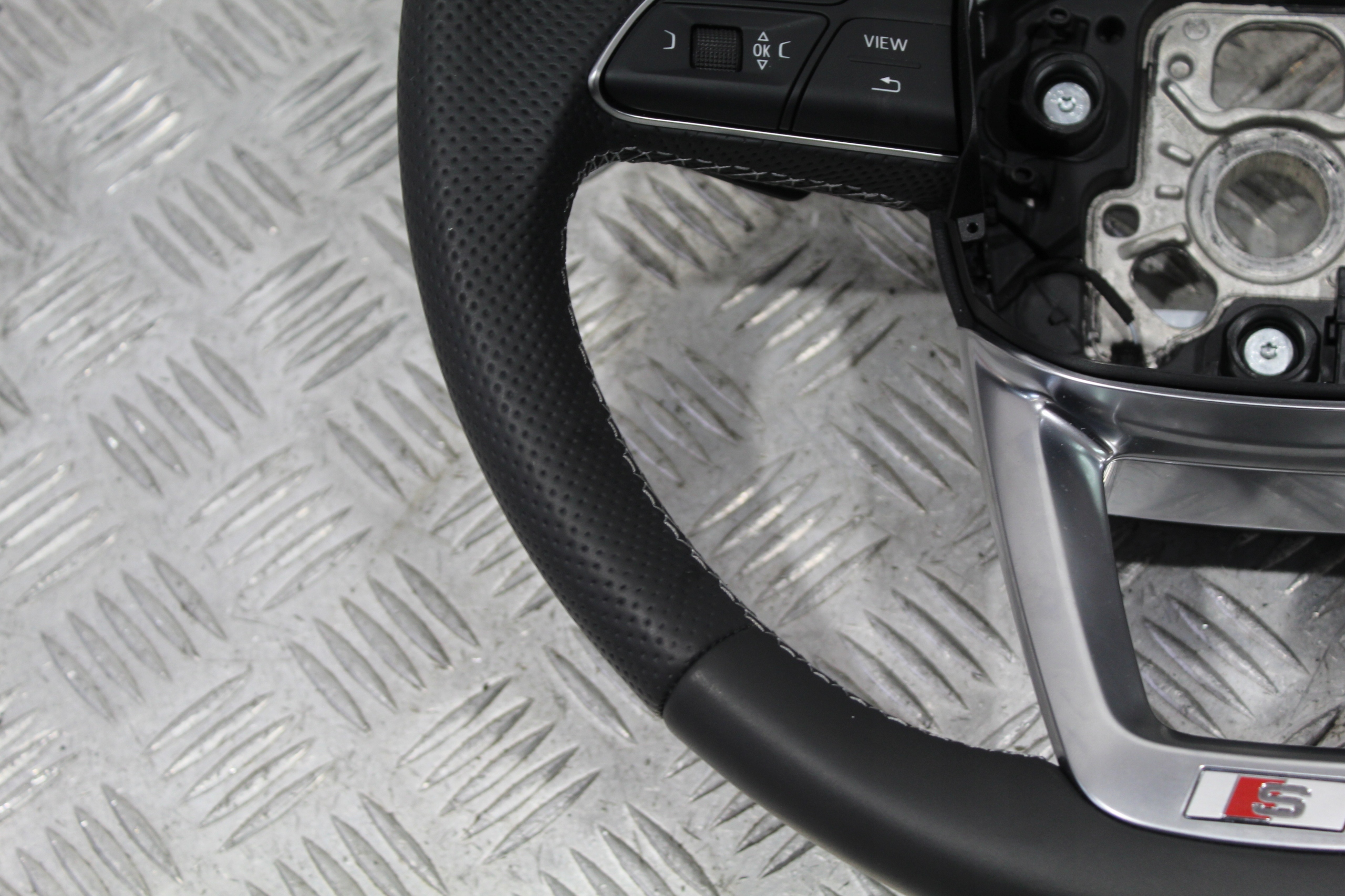 steering wheel, MULTIFUNKCYJNA with shifting AUDI Q2 SQ2 LIFT