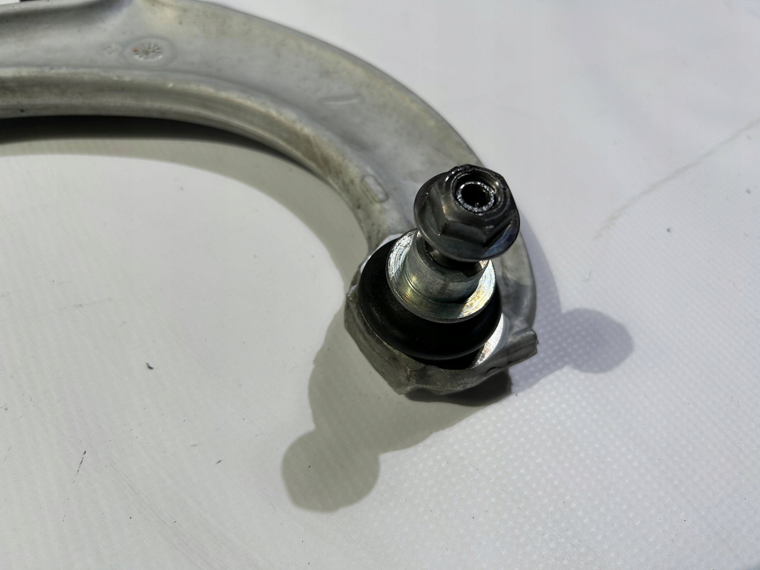 Querlenker heck hinten links Maserati GranTurismo 2008