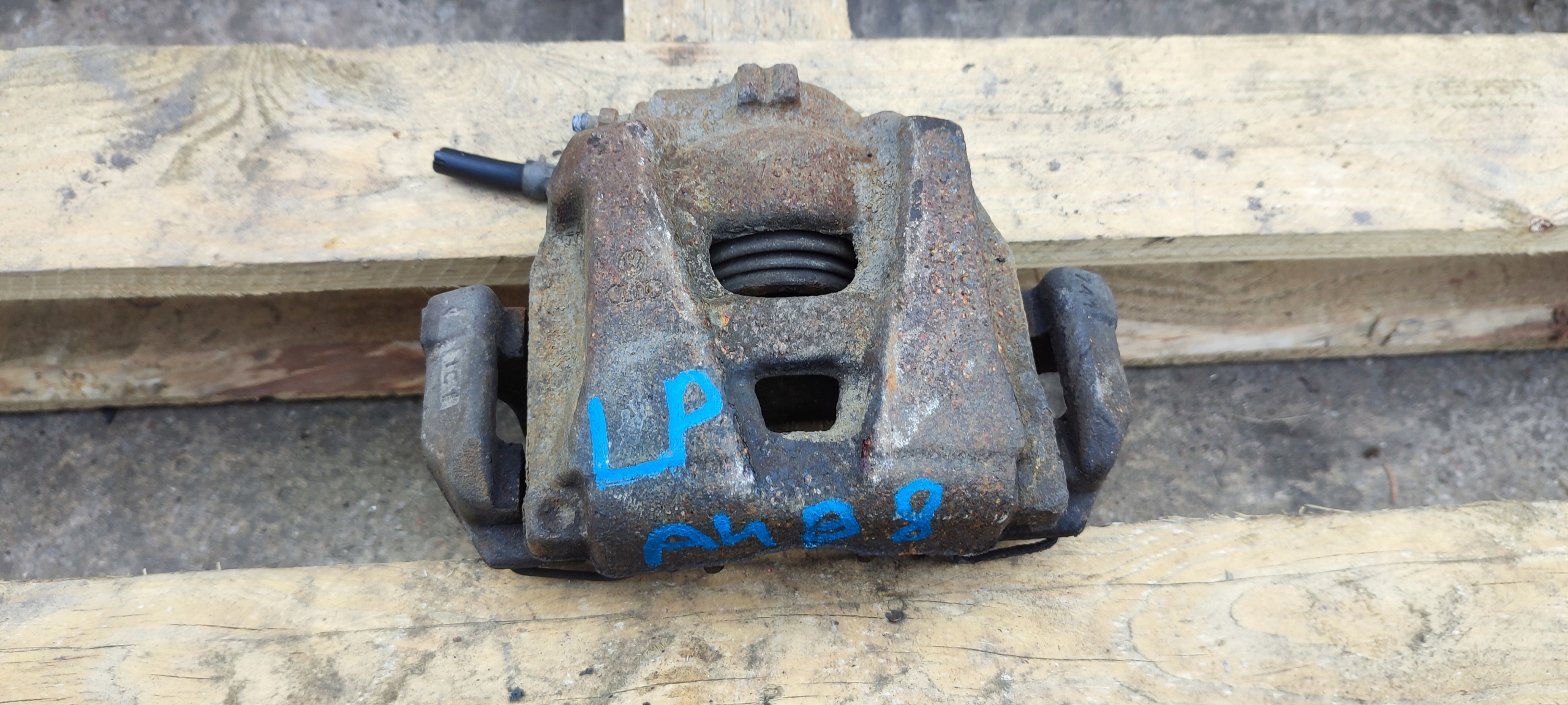 caliper brake left front left front audi a4 b8 1.8 tfsi