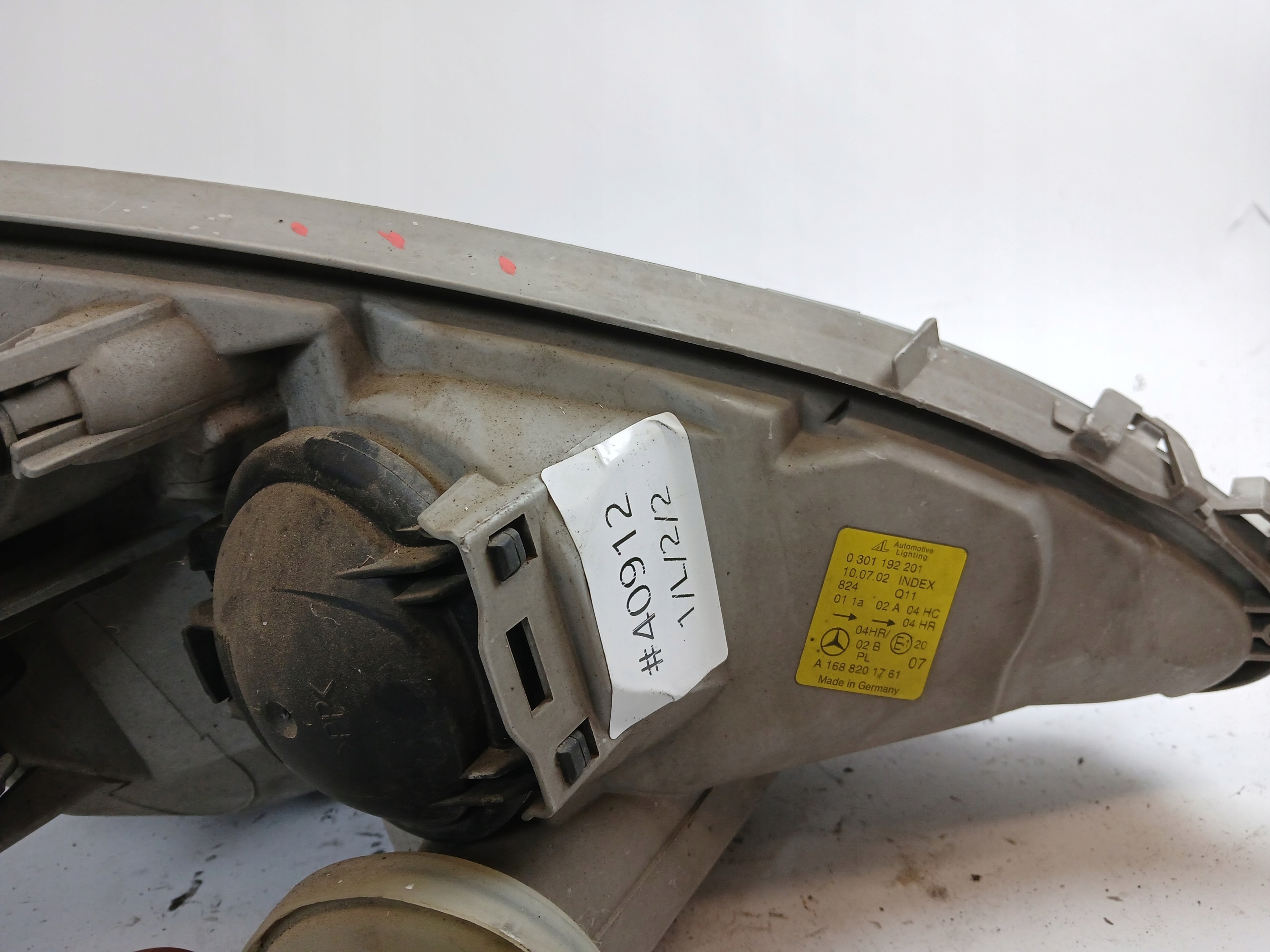 MERCEDES W168 light left front A1688201761