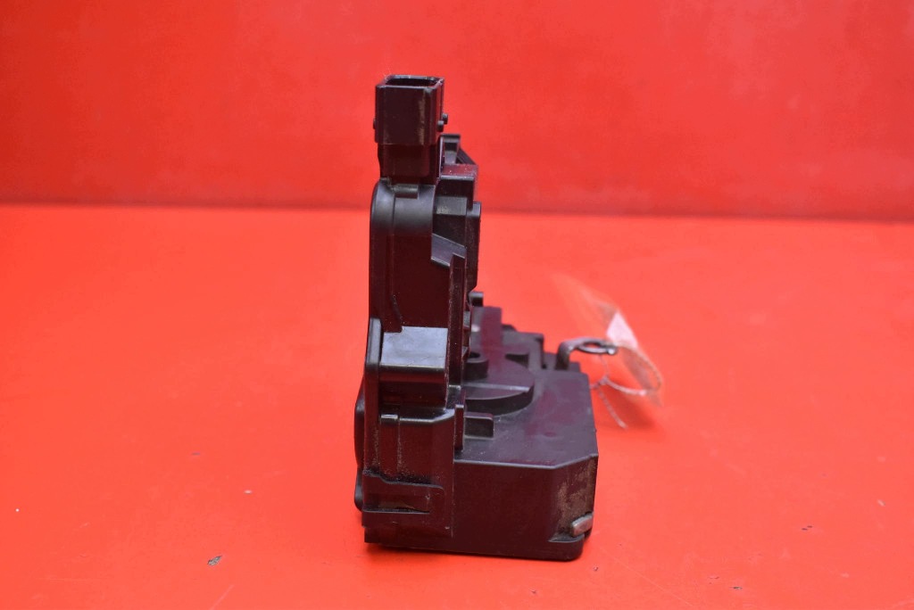 lock door right front front EU 13431840NG OPEL CORSA E 5D 14-20