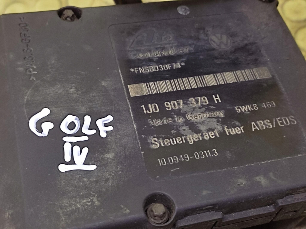 VW GOLF IV pump ABS 1J0614217C